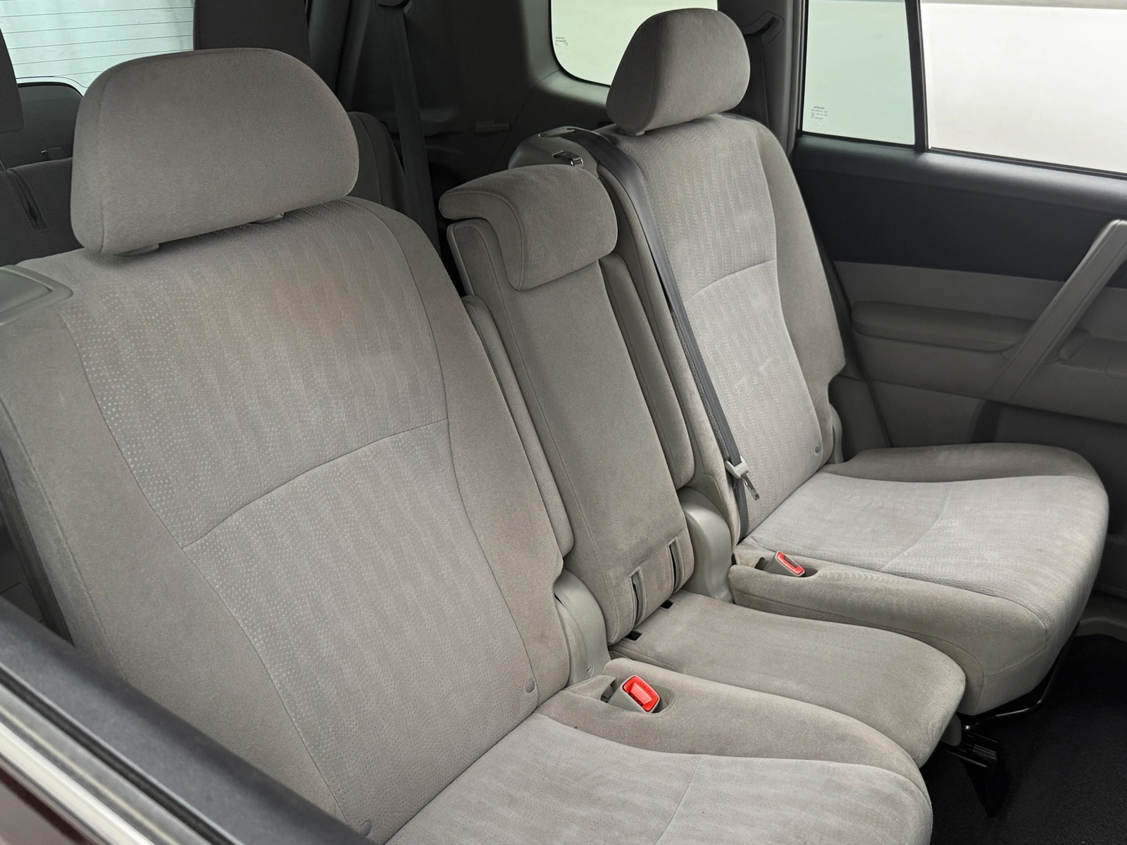 Thumbnail: 2012 Toyota Highlander - 6