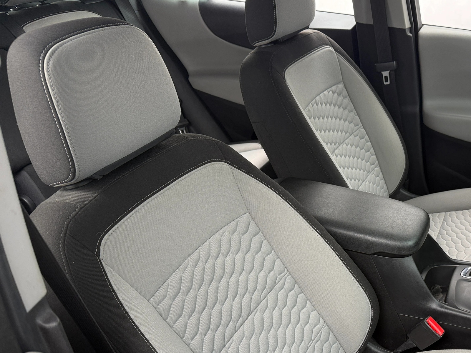 Thumbnail: 2021 Chevrolet Equinox - 2