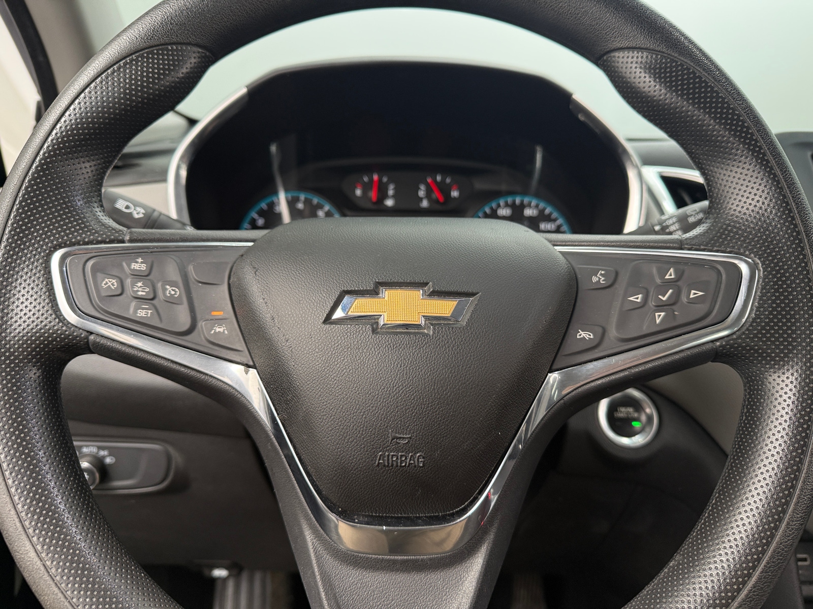 Thumbnail: 2021 Chevrolet Equinox - 5