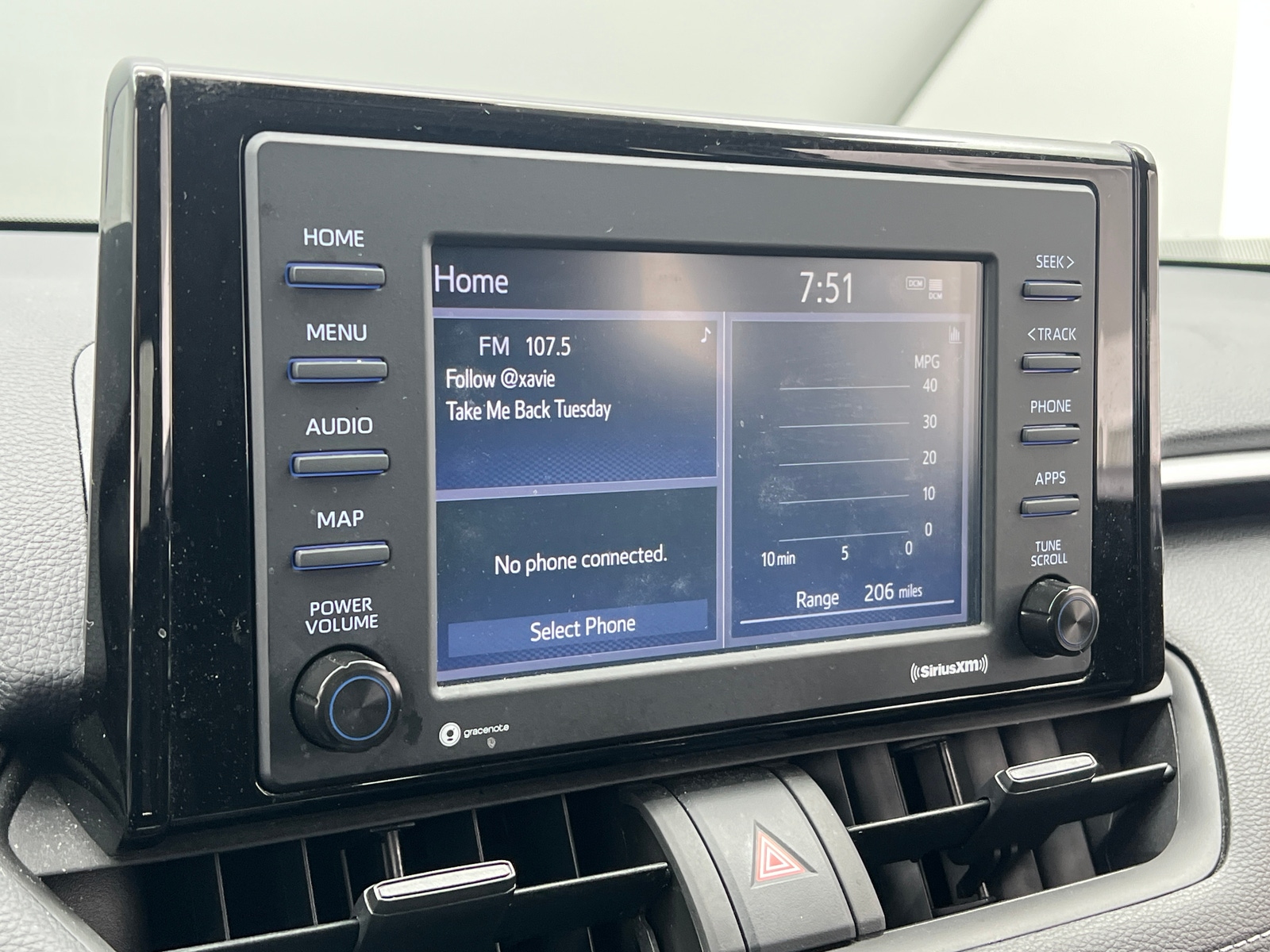 Thumbnail: 2022 Toyota RAV4 - 4