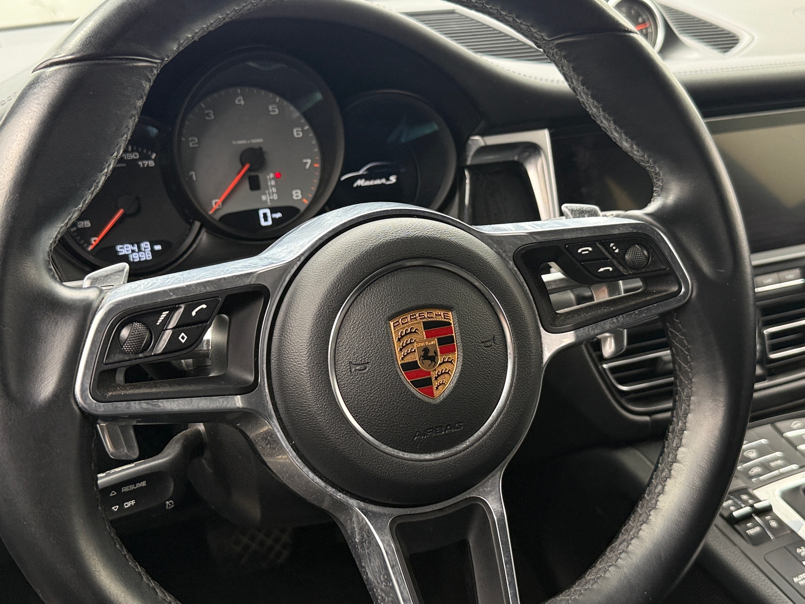 Thumbnail: 2019 Porsche Macan - 5