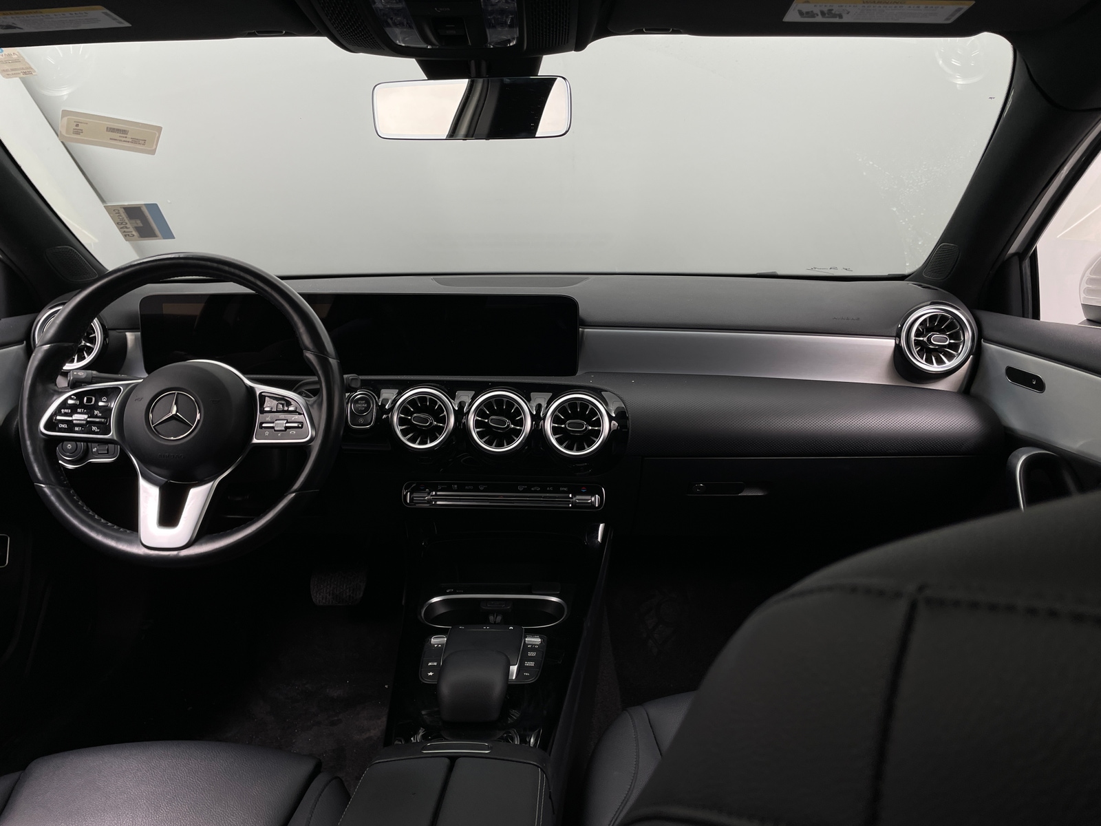 Thumbnail: 2022 Mercedes-Benz A-Class - 2