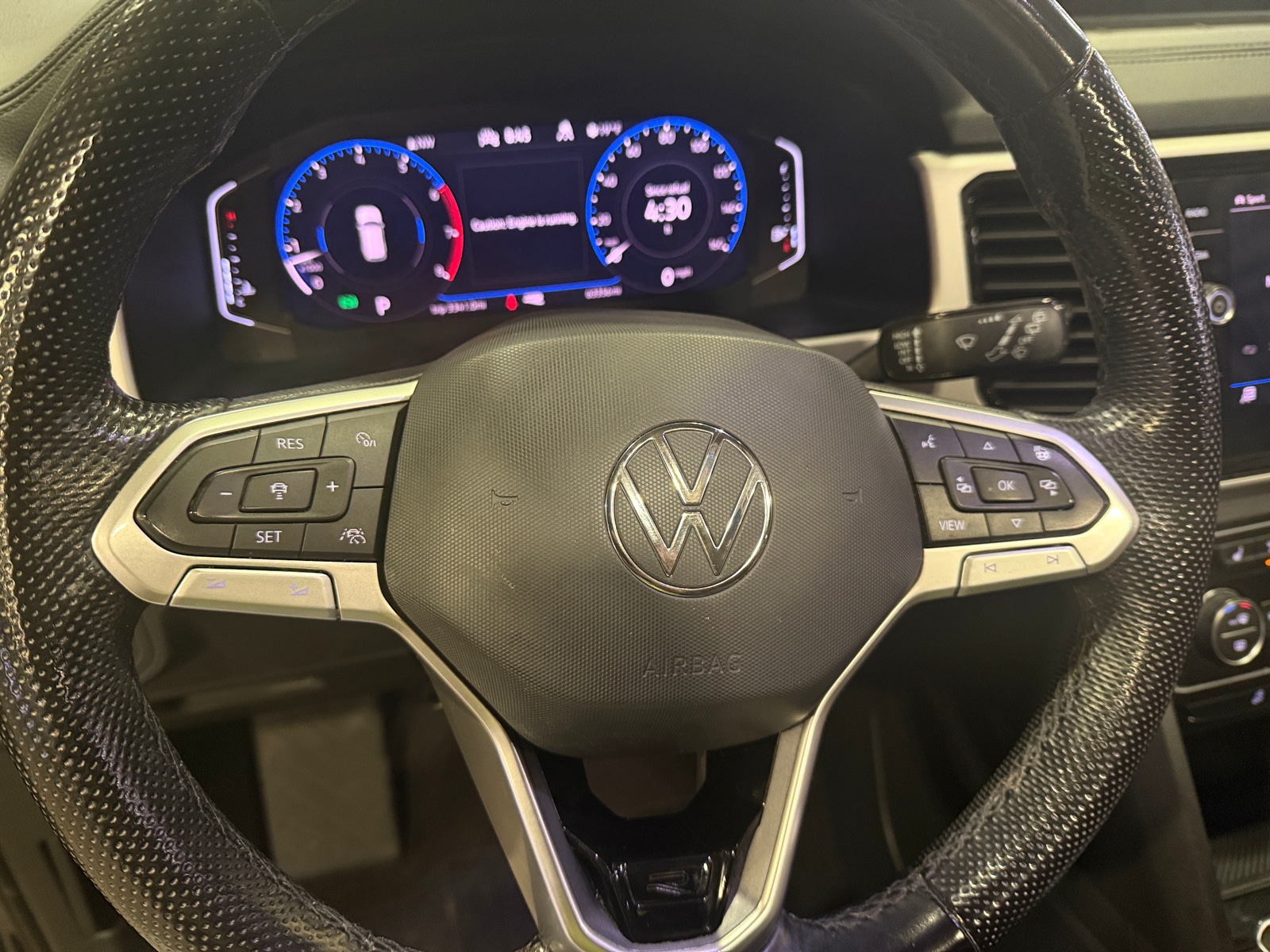 Thumbnail: 2021 Volkswagen Atlas - 4