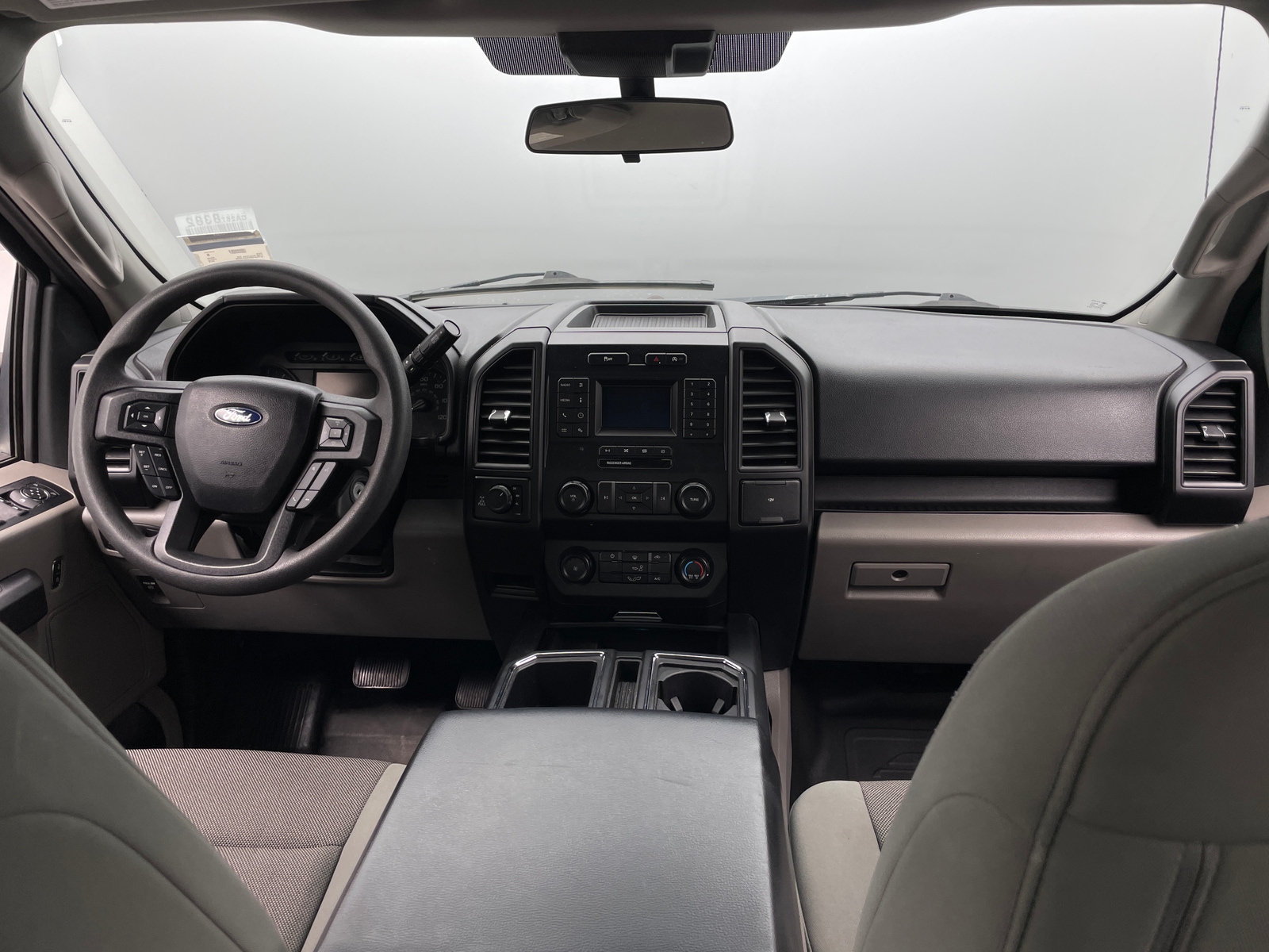 Thumbnail: 2019 Ford Econoline - 3