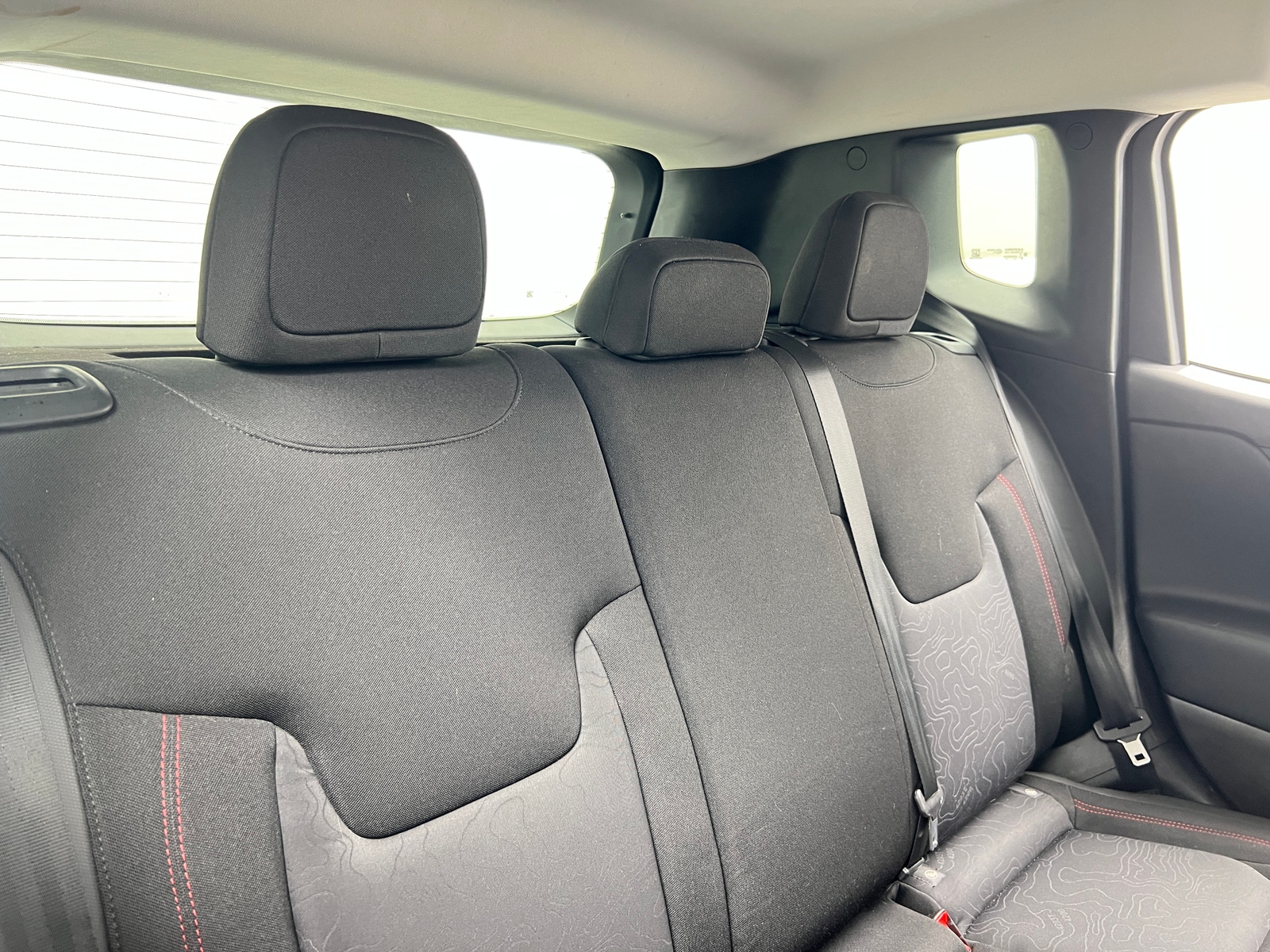 Thumbnail: 2017 Jeep Renegade - 6