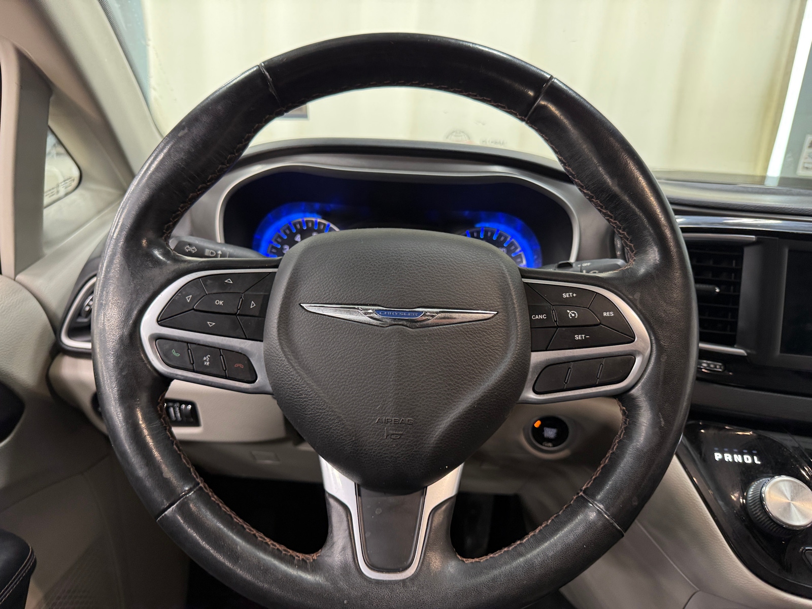 Thumbnail: 2020 Chrysler Pacifica - 5