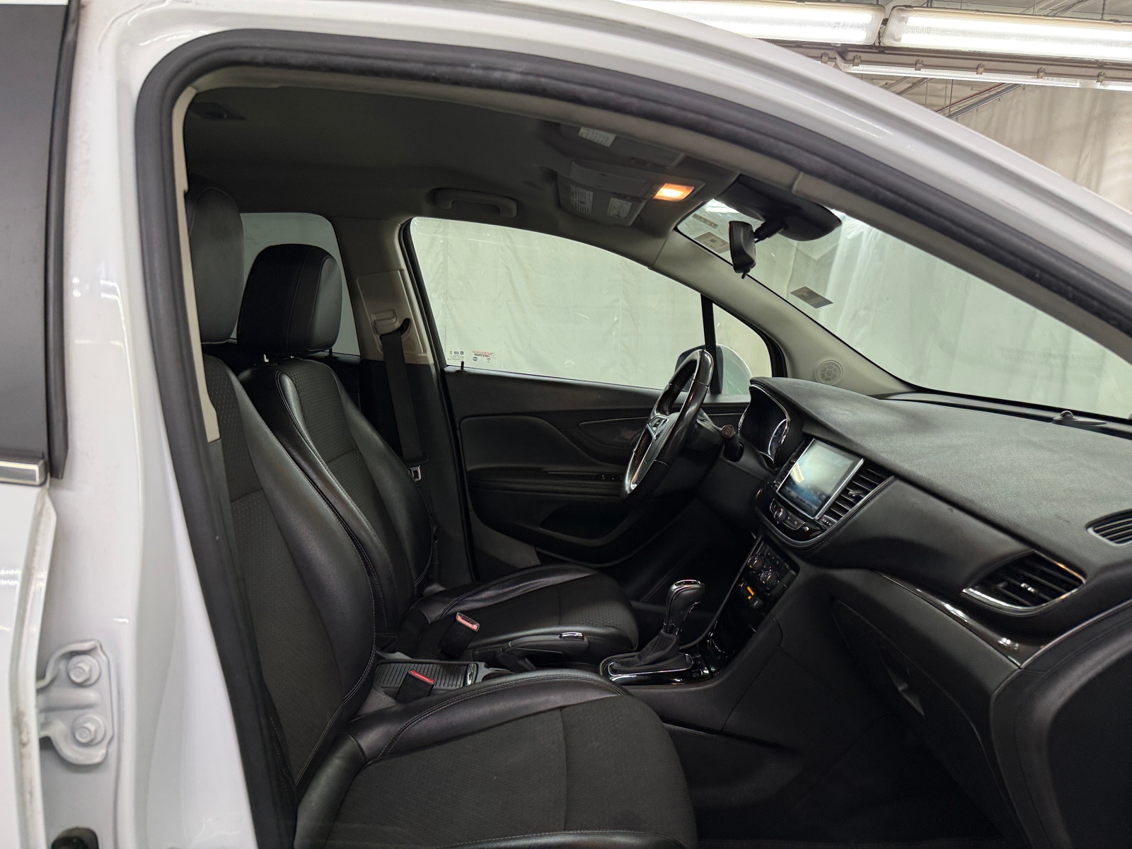 Thumbnail: 2019 Buick Encore - 2