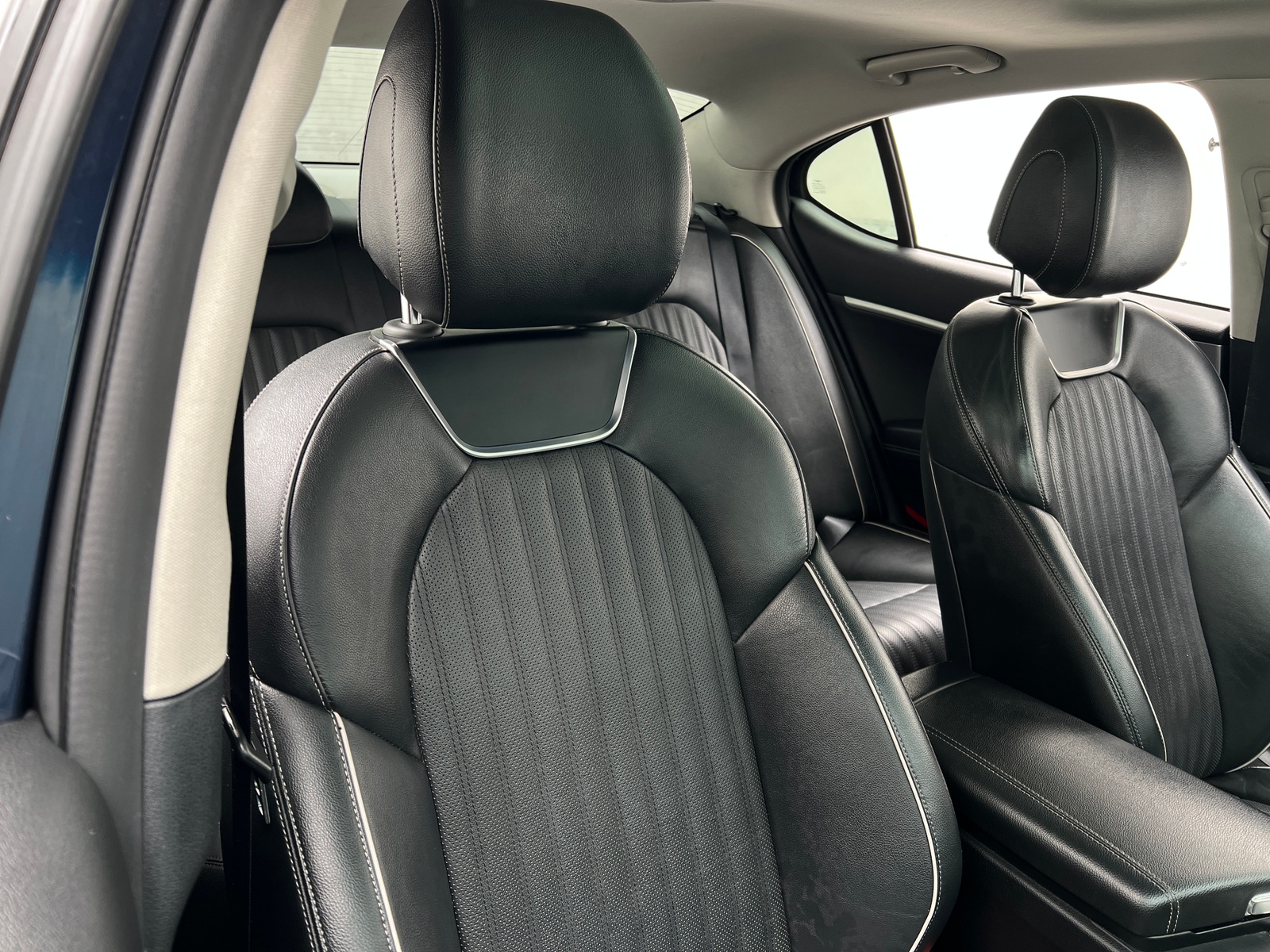 Thumbnail: 2019 Genesis G70 - 2