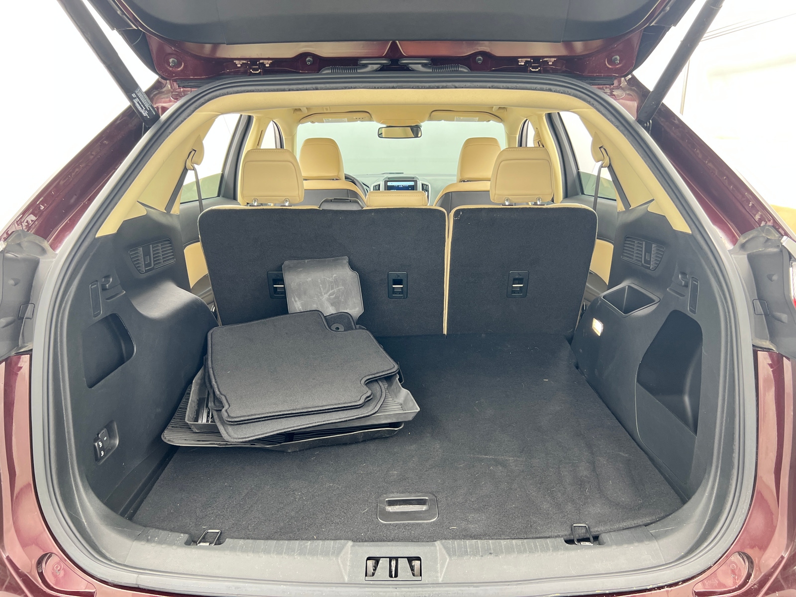 Thumbnail: 2022 Ford Edge - 6