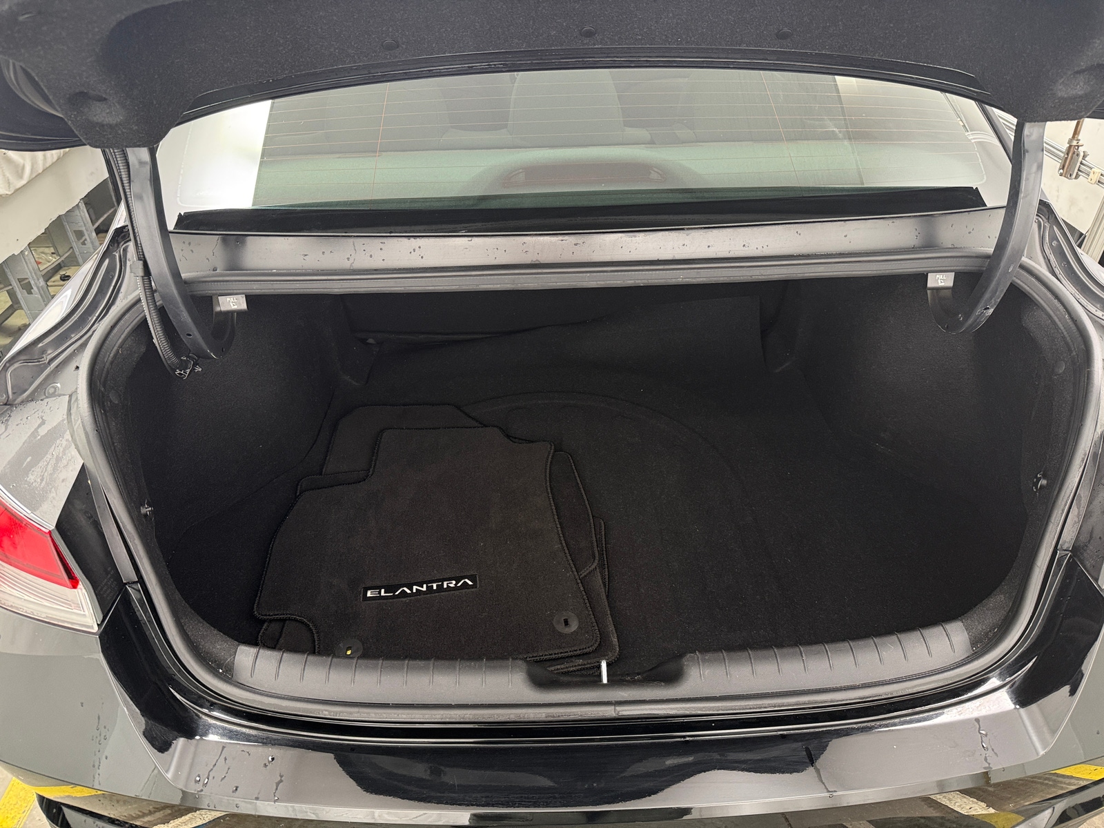 Thumbnail: 2023 Hyundai Elantra - 7