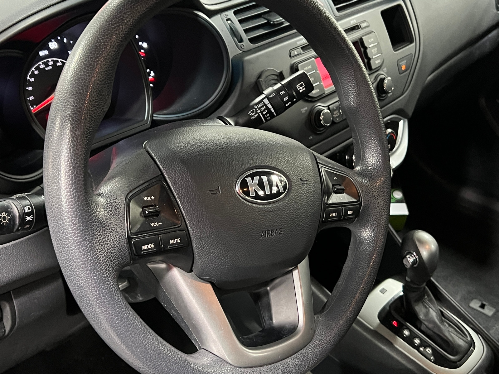 Thumbnail: 2014 Kia Rio - 5