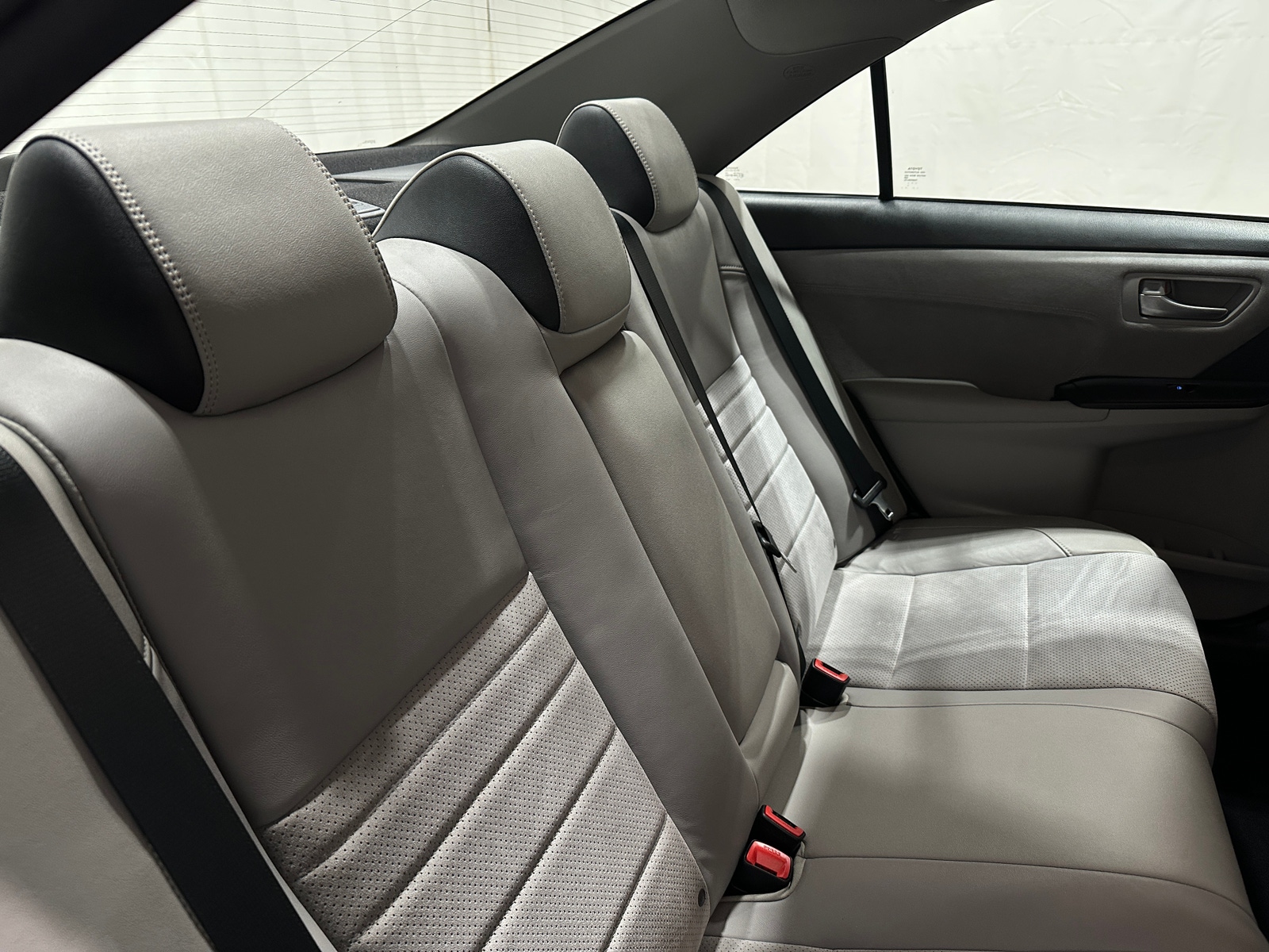 Thumbnail: 2017 Toyota Camry - 5