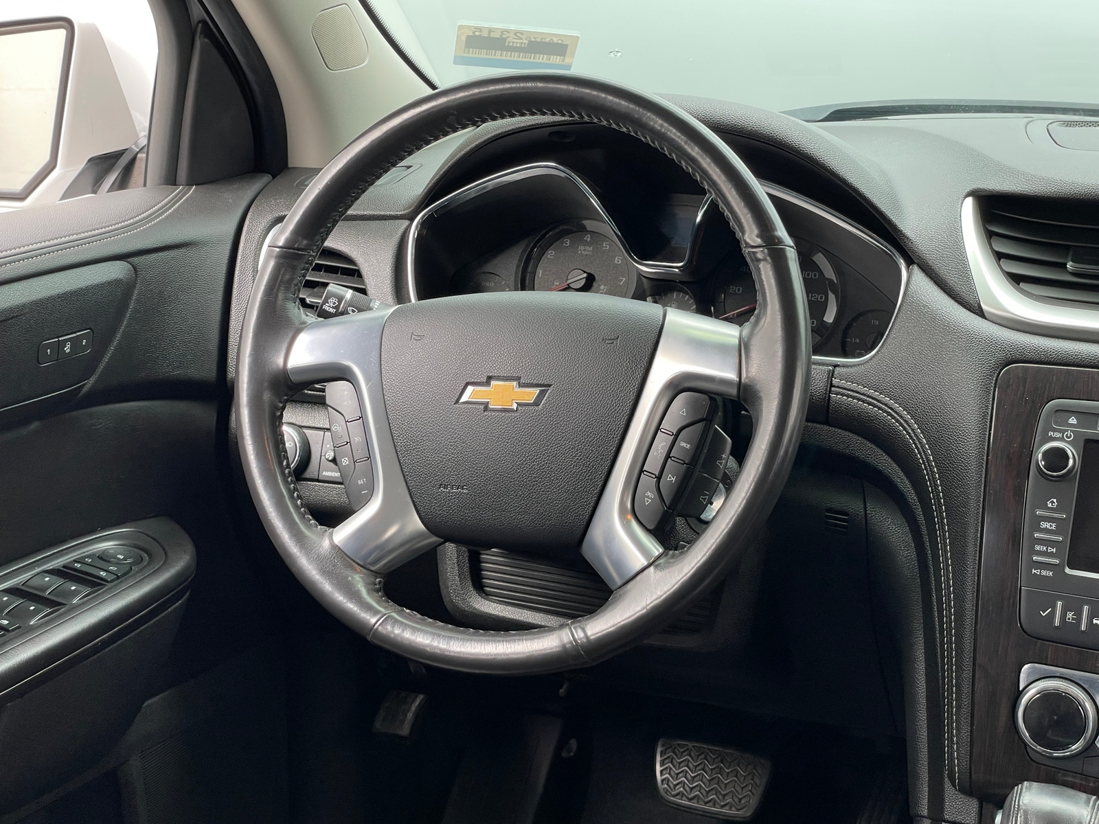 Thumbnail: 2017 Chevrolet Traverse - 4