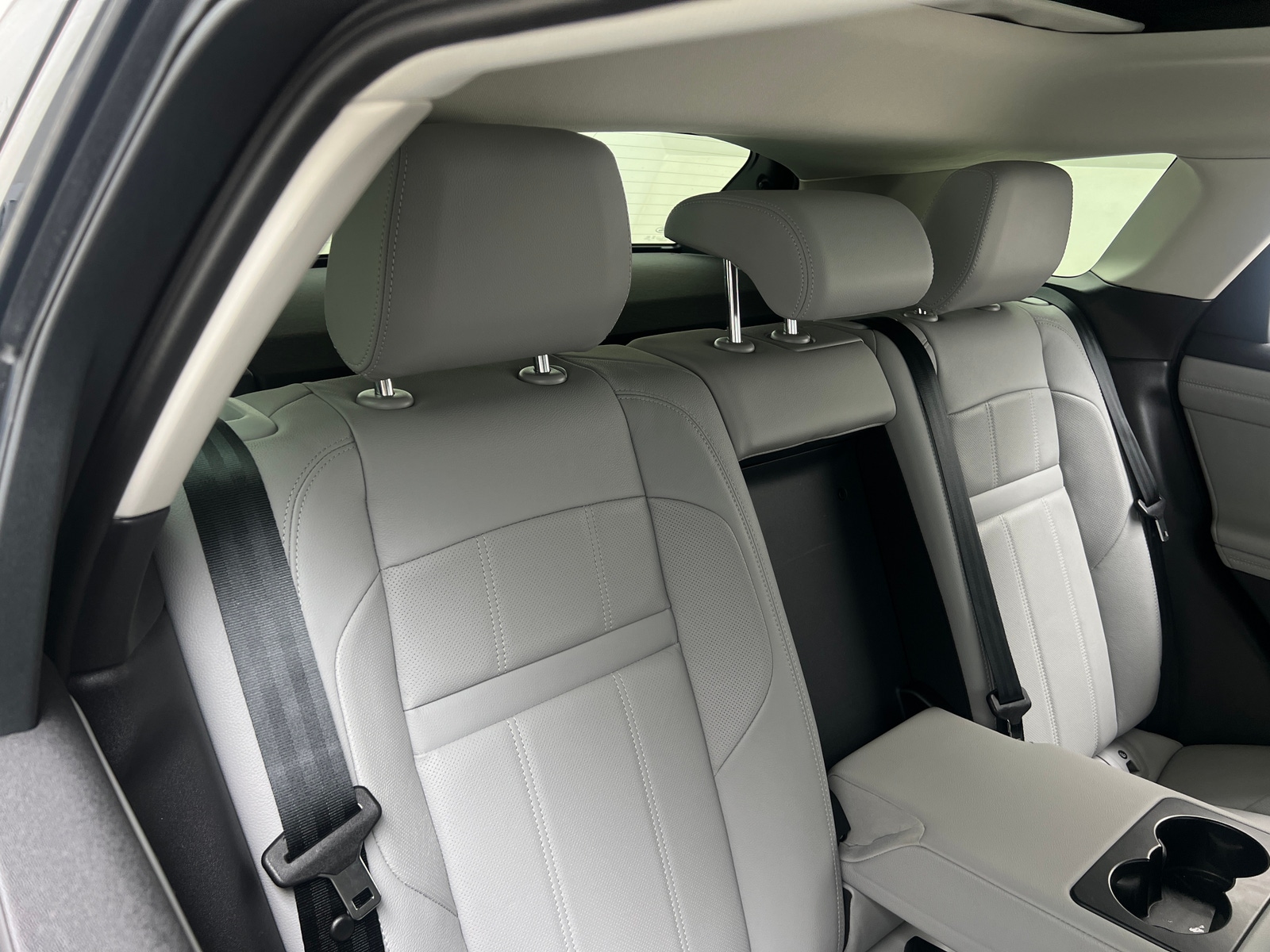 Thumbnail: 2022 Land Rover Range Rover Evoque - 5