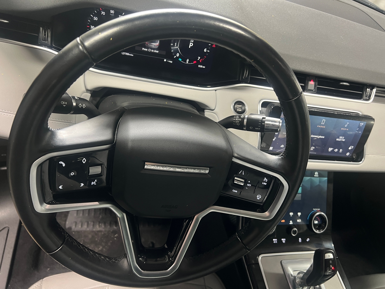 Thumbnail: 2022 Land Rover Range Rover Evoque - 4