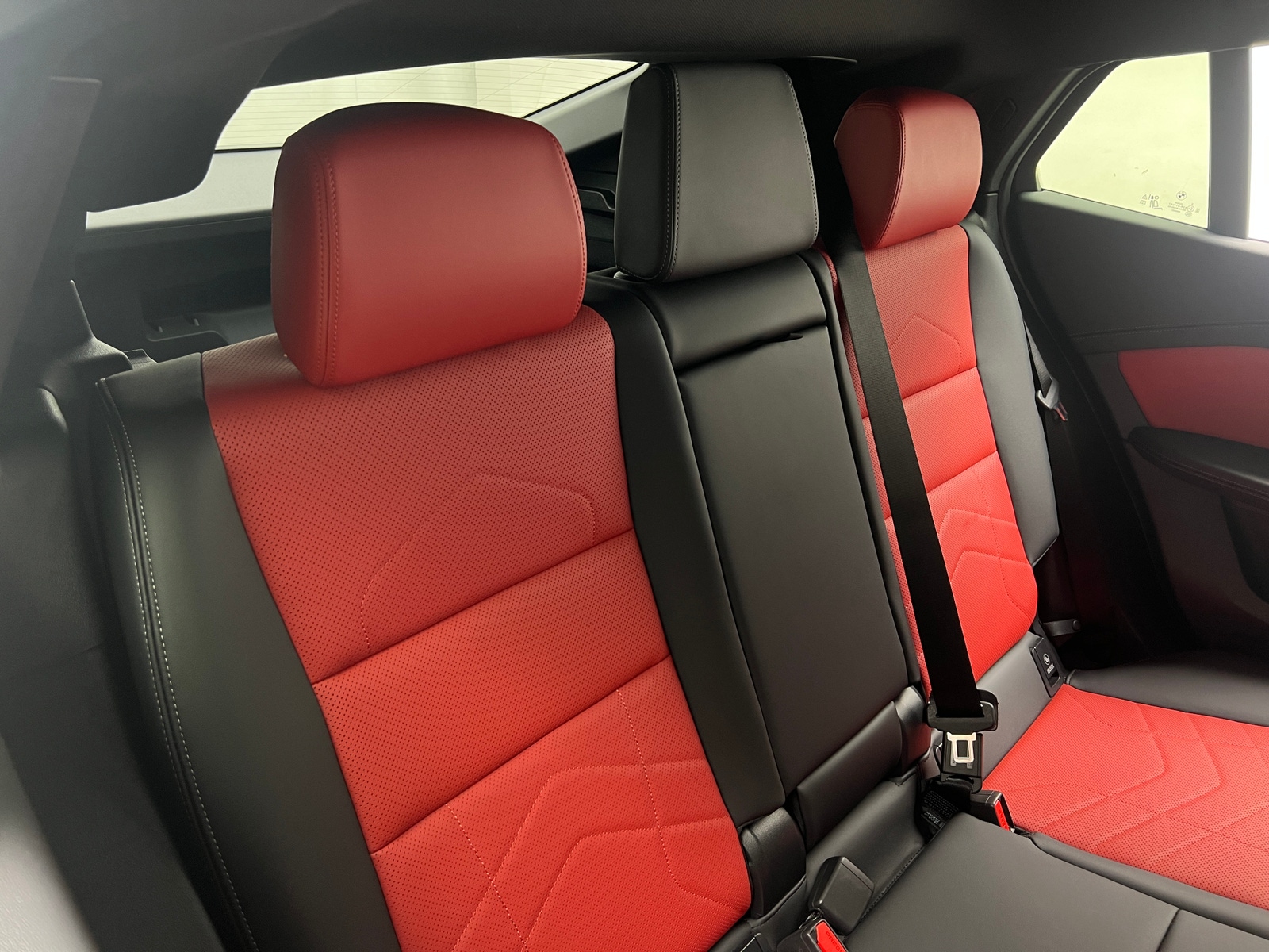 Thumbnail: 2024 BMW X2 - 6