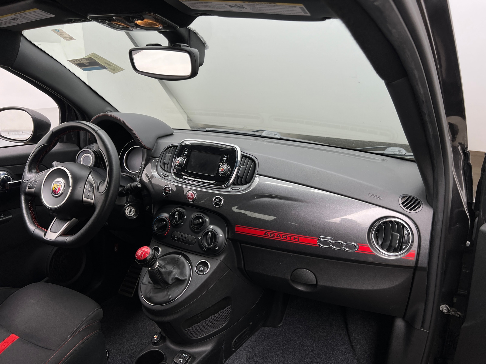 Thumbnail: 2018 Fiat 500 - 3