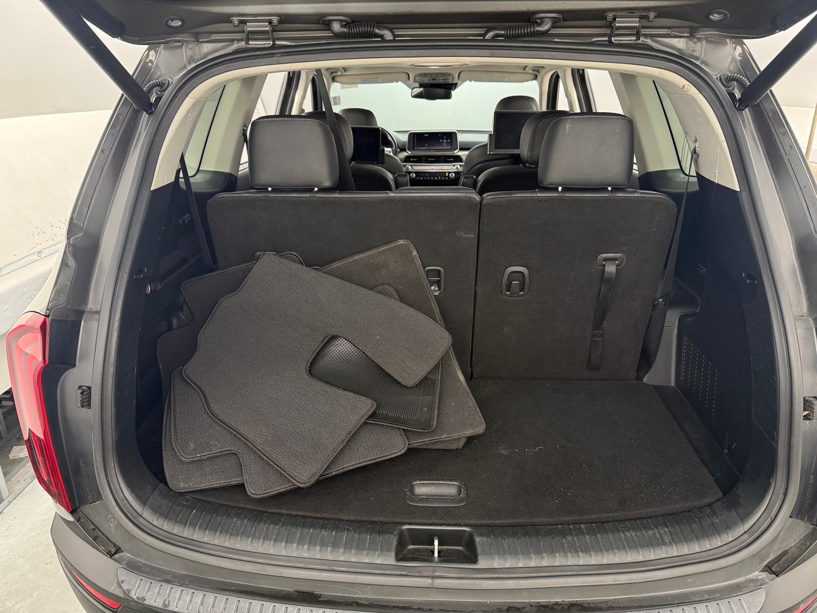 Thumbnail: 2022 Kia Telluride - 6