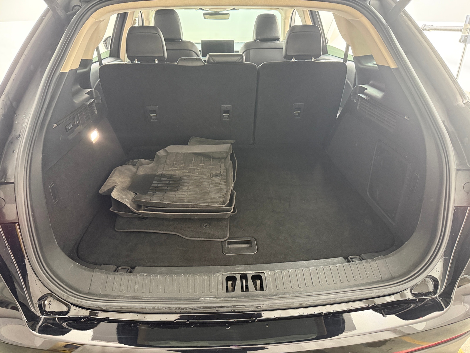 Thumbnail: 2023 Lincoln Nautilus - 6