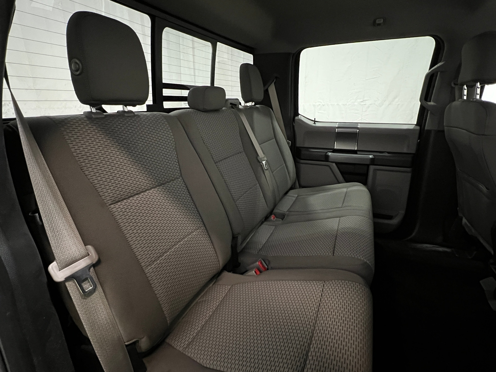 Thumbnail: 2017 Ford Econoline - 6