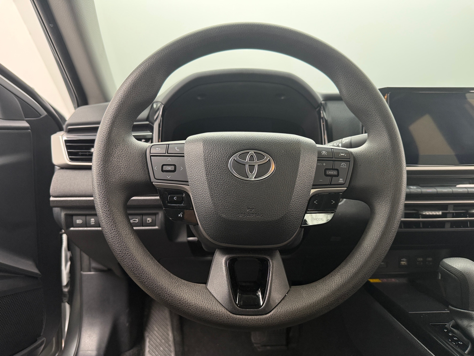 Thumbnail: 2025 Toyota Camry - 5