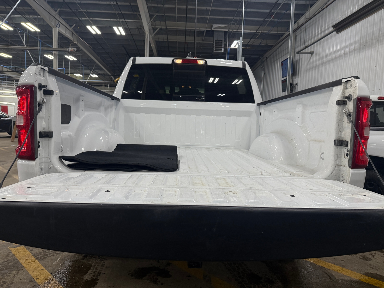 Thumbnail: 2025 RAM 1500 - 7