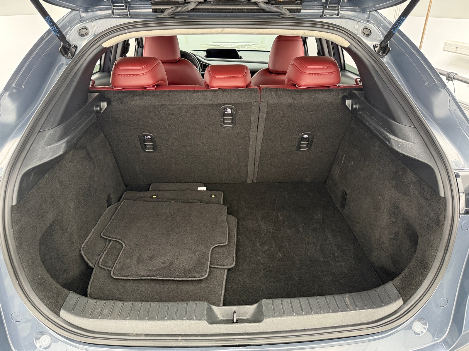 Thumbnail: 2025 Mazda CX-30 - 6