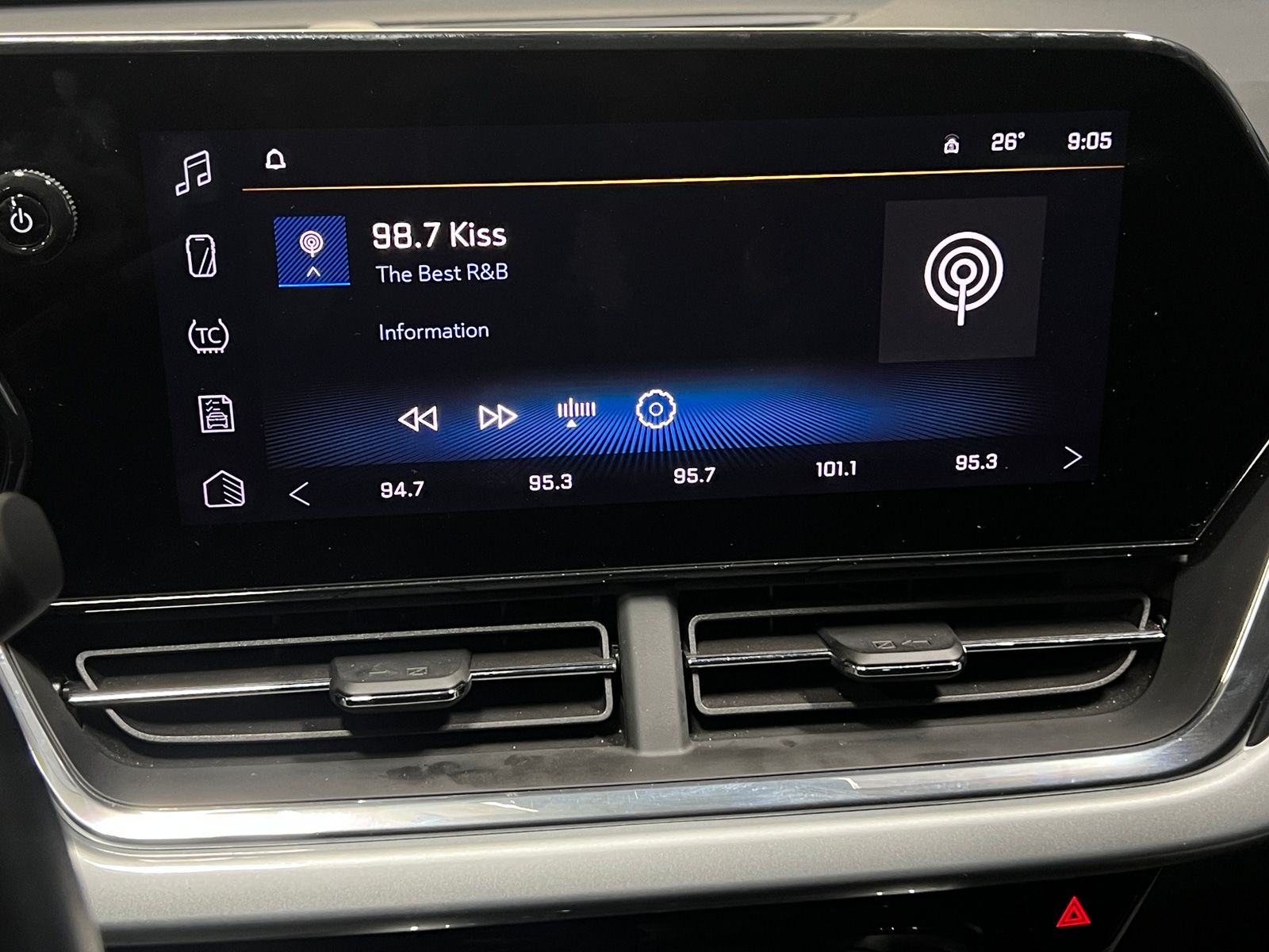 Thumbnail: 2025 Chevrolet Trax - 4