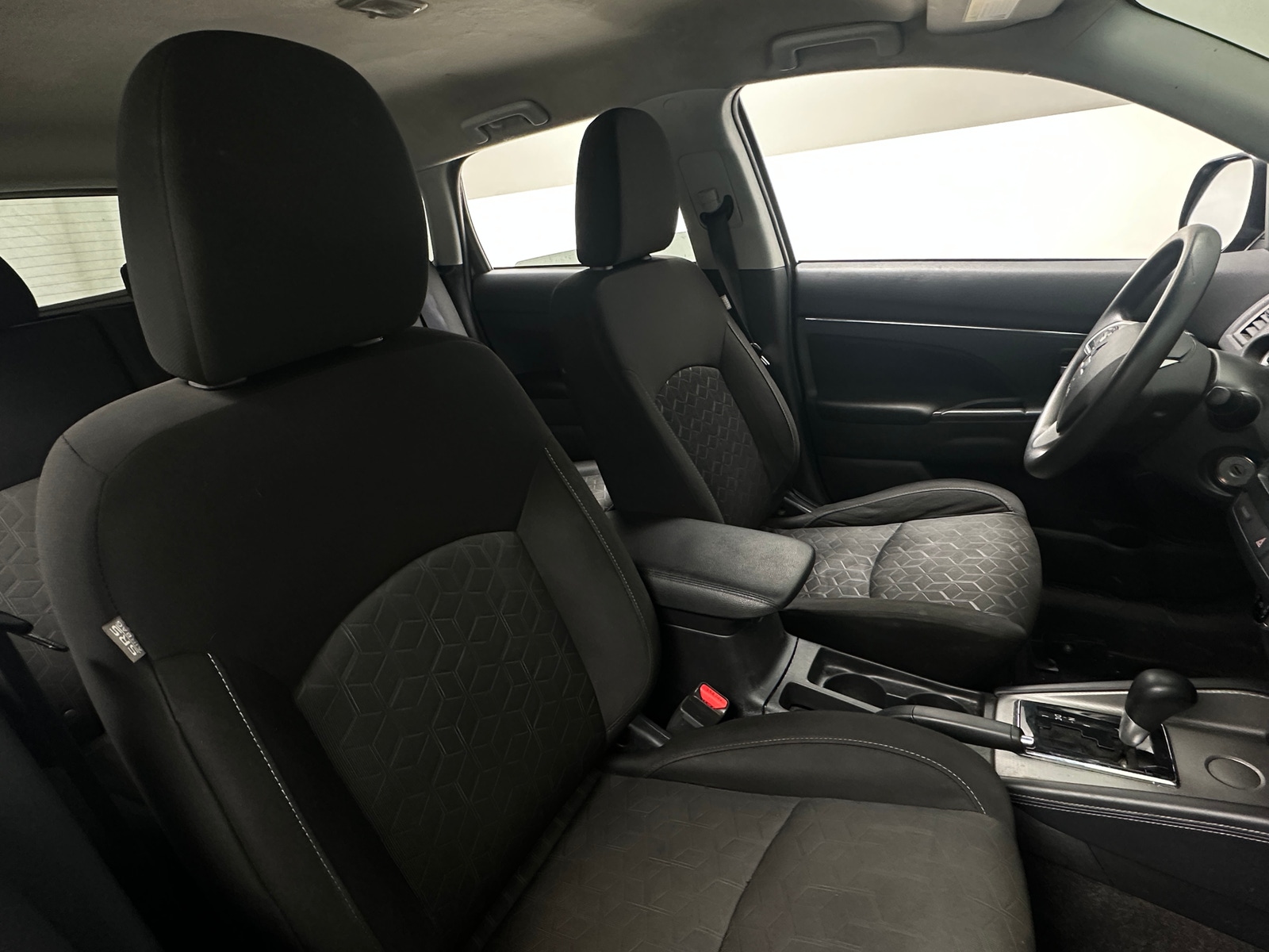 Thumbnail: 2021 Mitsubishi Outlander Sport - 2