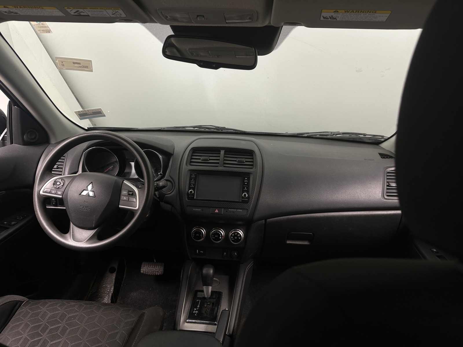 Thumbnail: 2021 Mitsubishi Outlander Sport - 3