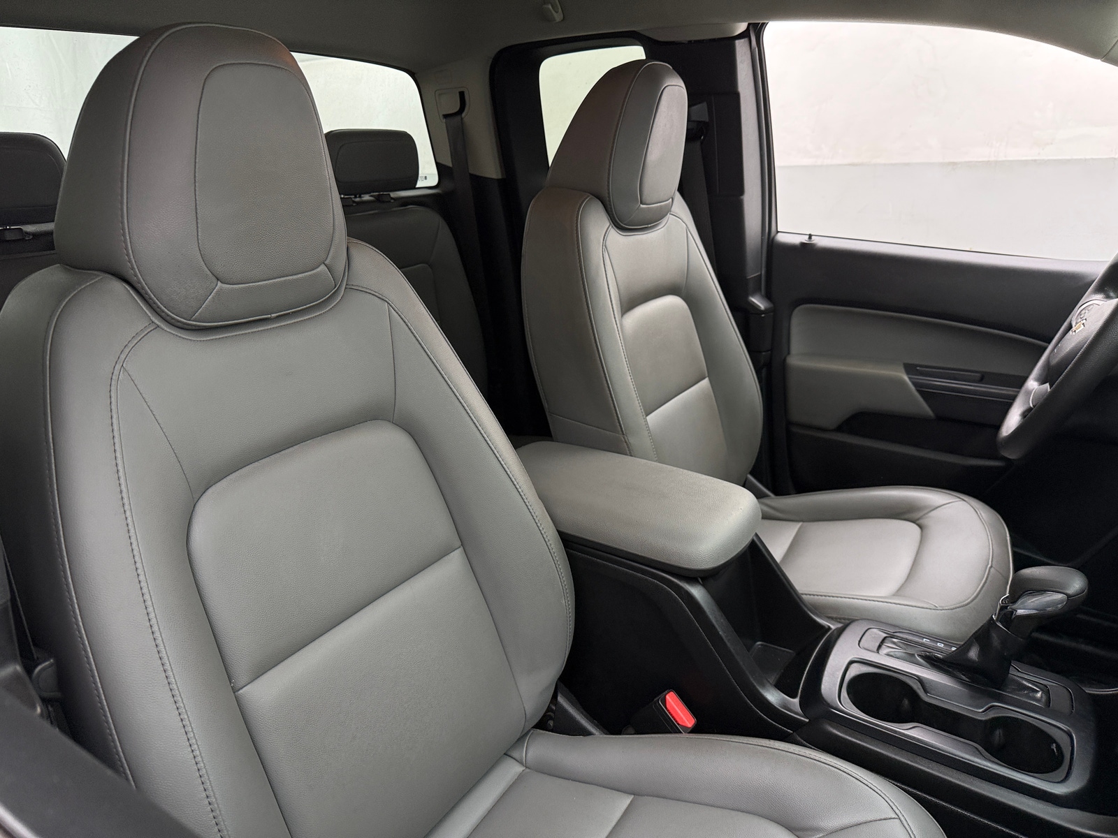 Thumbnail: 2022 Chevrolet Colorado - 2