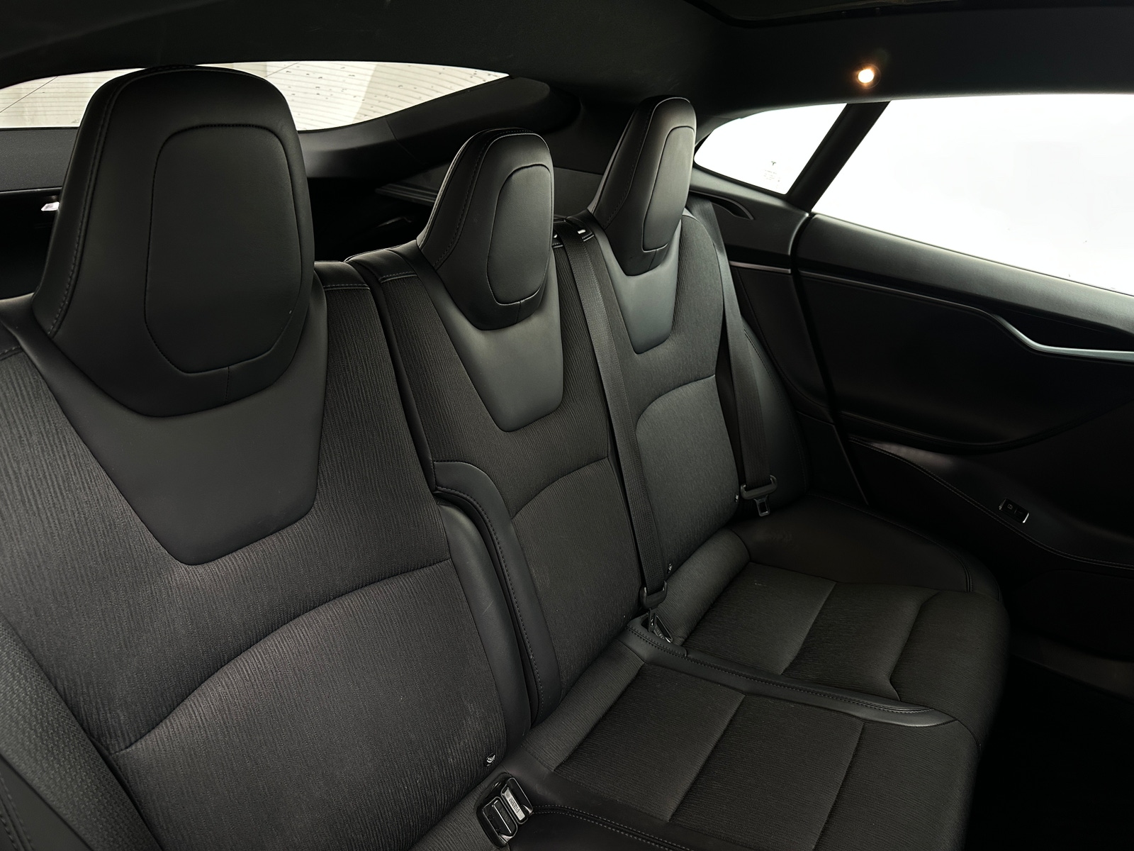 Thumbnail: 2018 Tesla Model S - 5