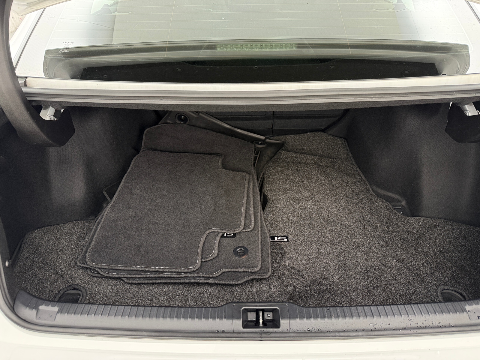 Thumbnail: 2024 Lexus IS - 6