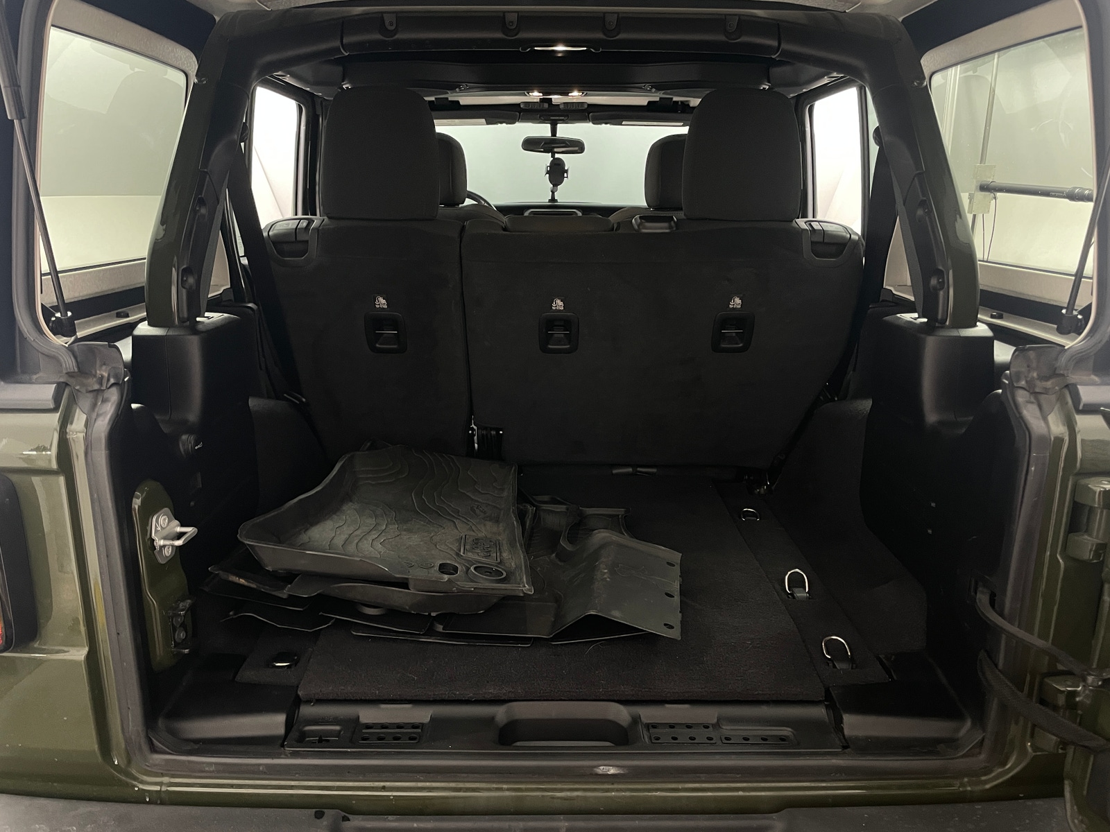 Thumbnail: 2021 Jeep Wrangler - 7