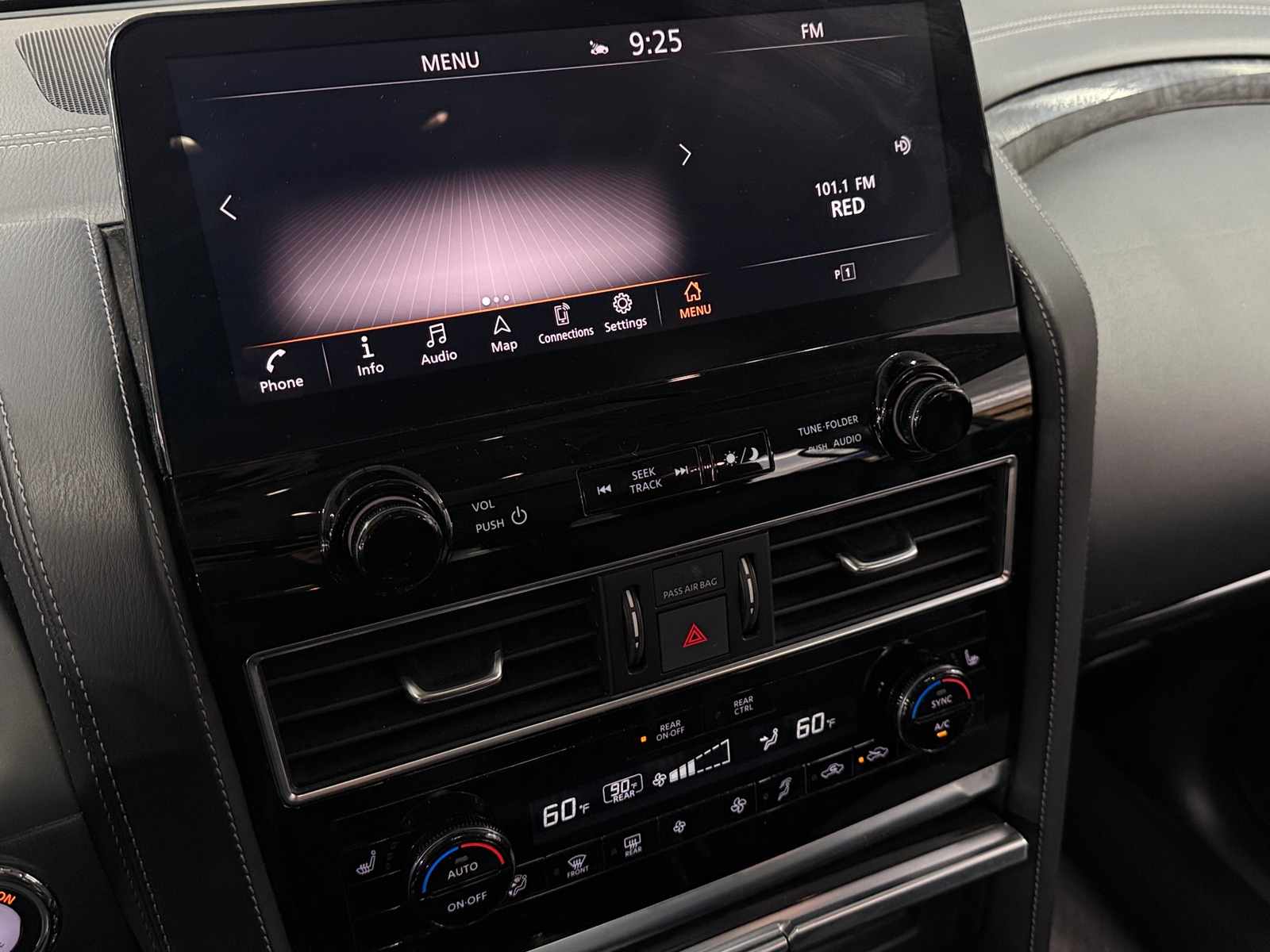 Thumbnail: 2024 INFINITI QX80 - 3