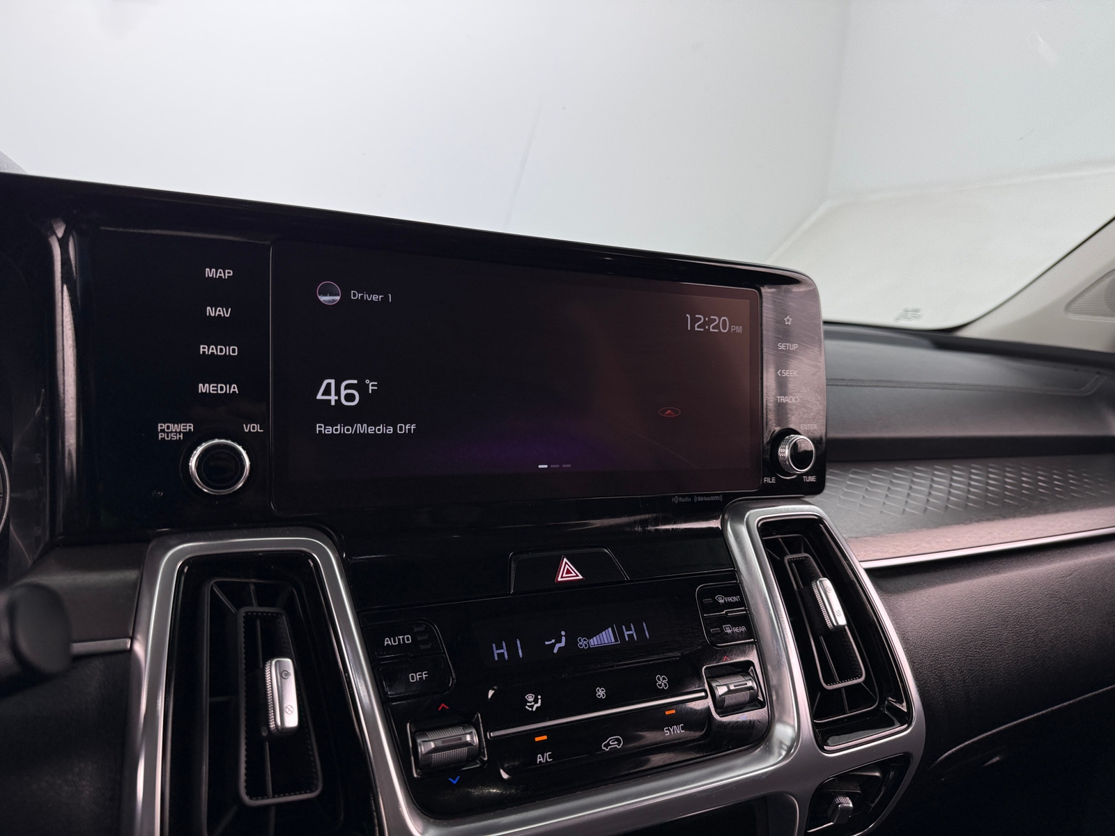 Thumbnail: 2021 Kia Sorento - 3