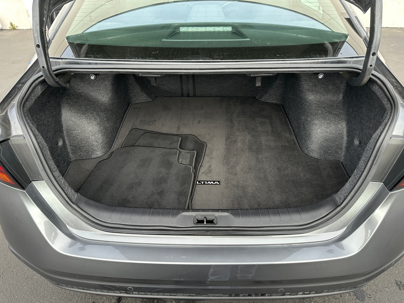 Thumbnail: 2024 Nissan Altima - 7