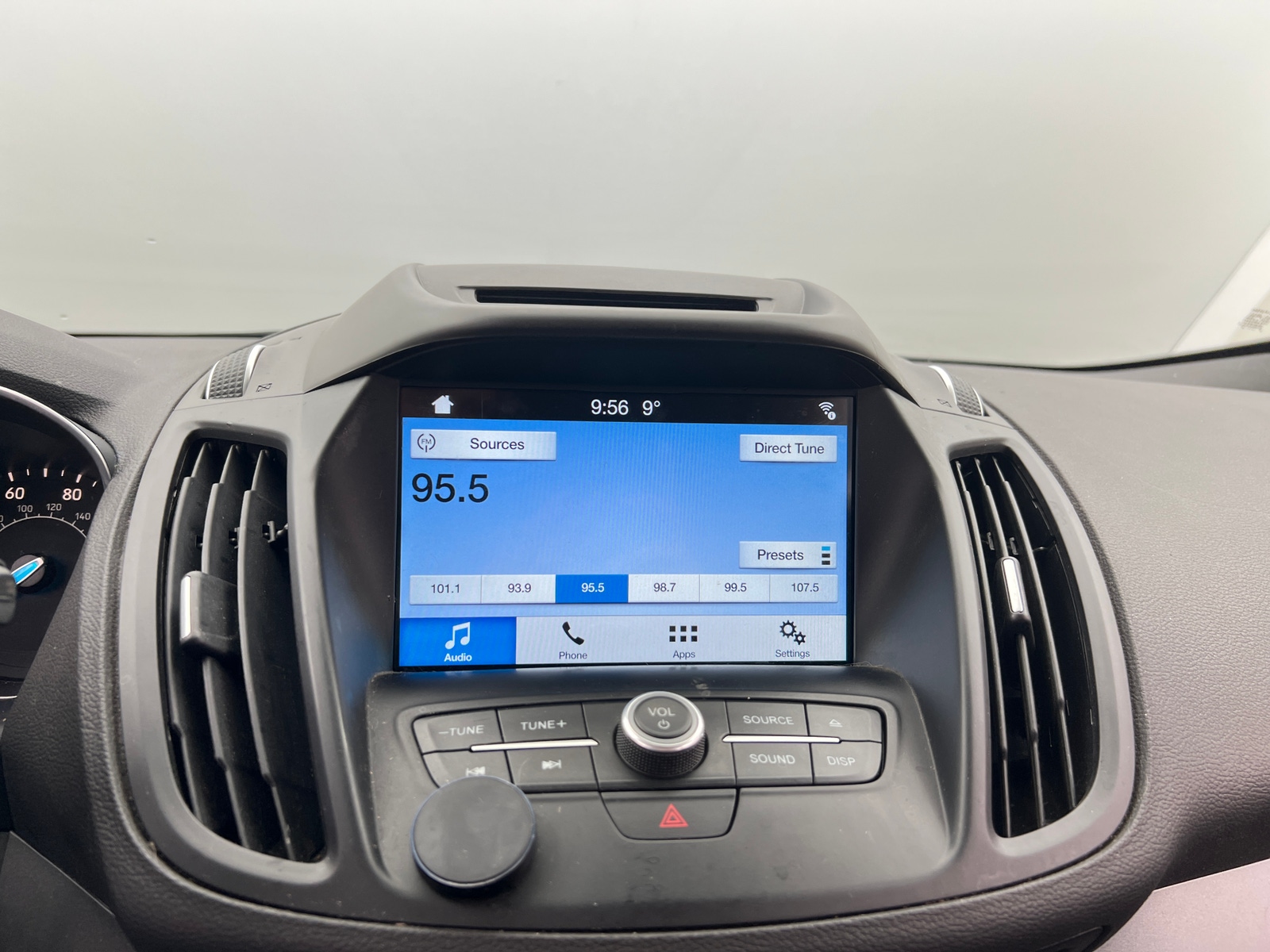 Thumbnail: 2018 Ford Escape - 3