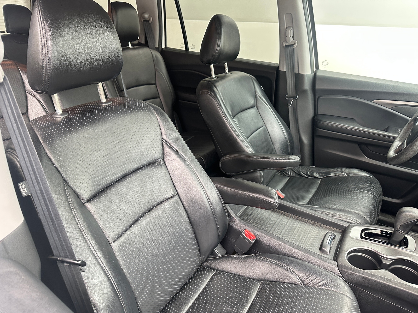 Thumbnail: 2018 Honda Pilot - 2