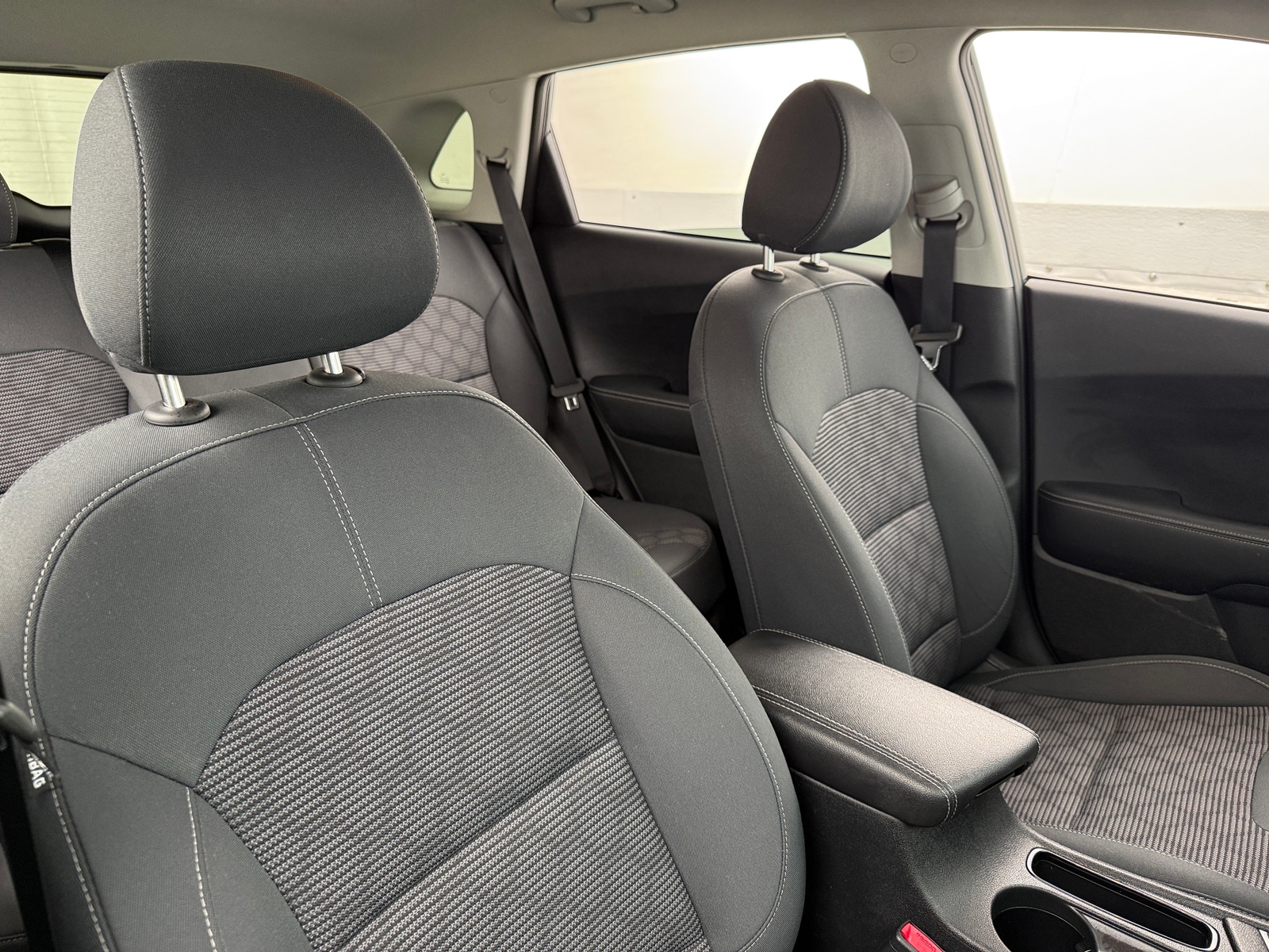 Thumbnail: 2020 Kia Niro - 2