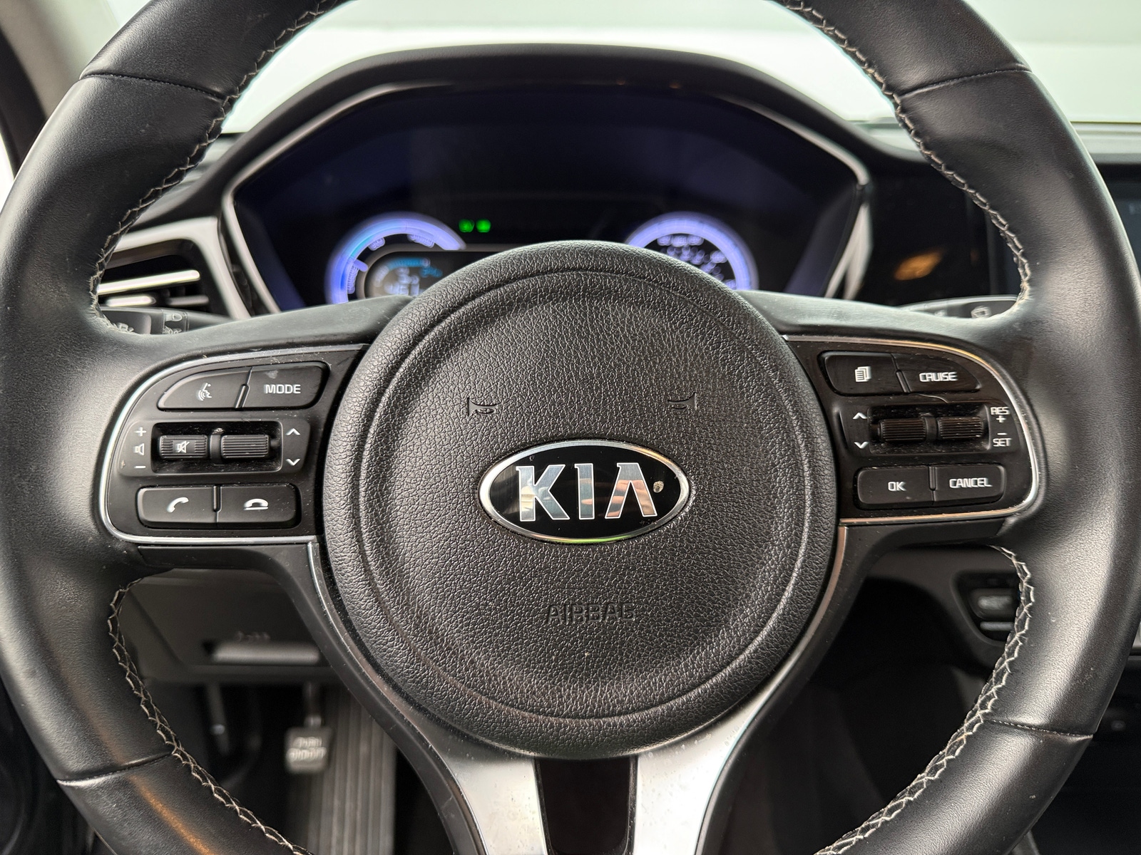 Thumbnail: 2020 Kia Niro - 5