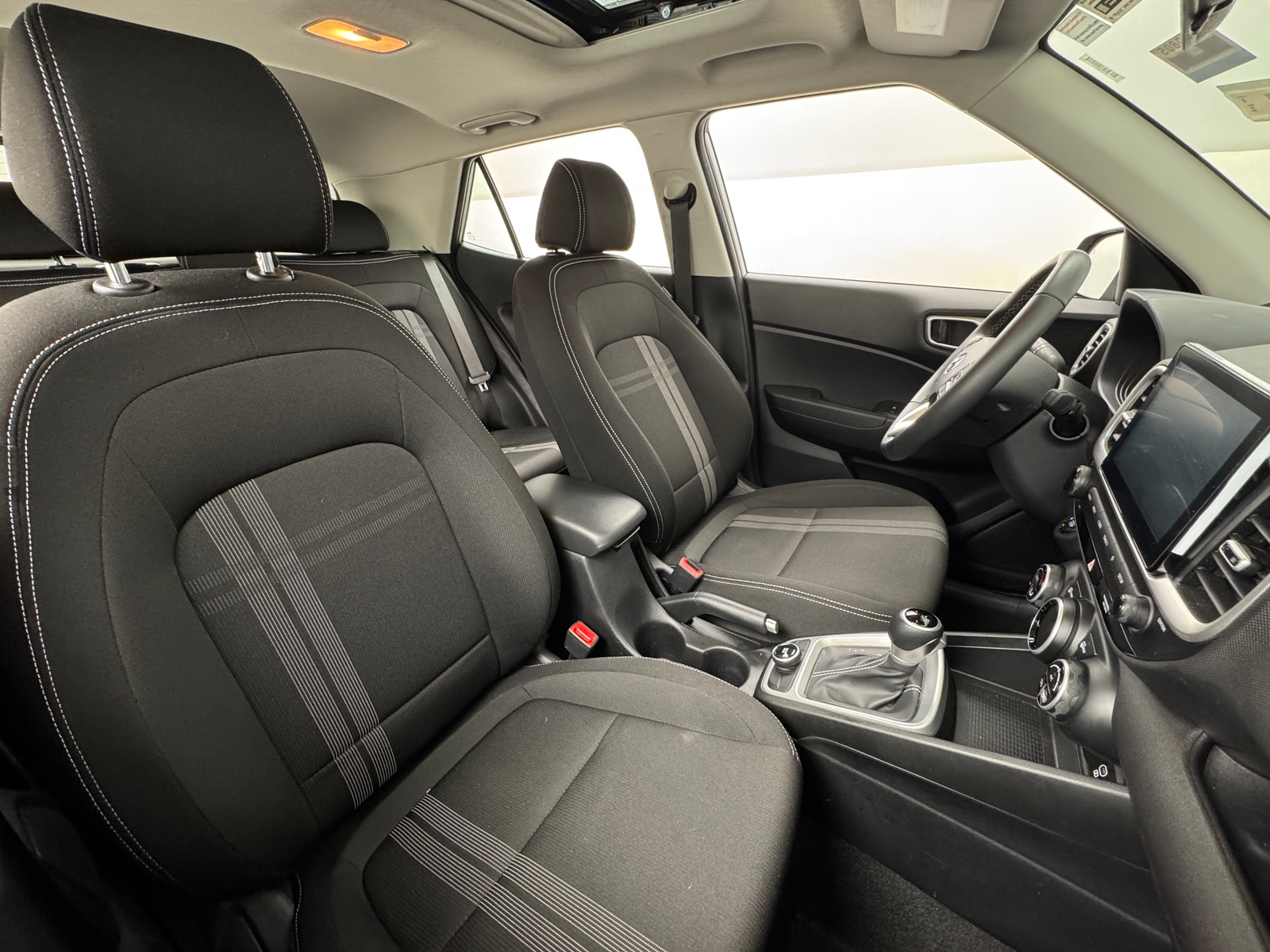 Thumbnail: 2025 Hyundai Venue - 2