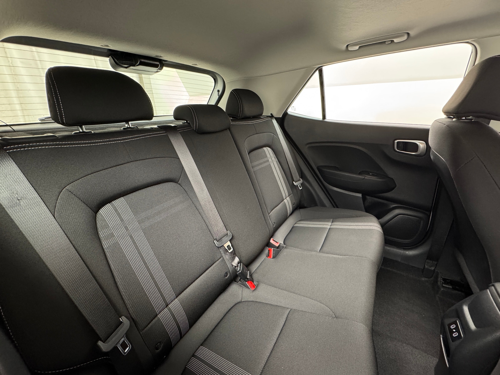 Thumbnail: 2025 Hyundai Venue - 6