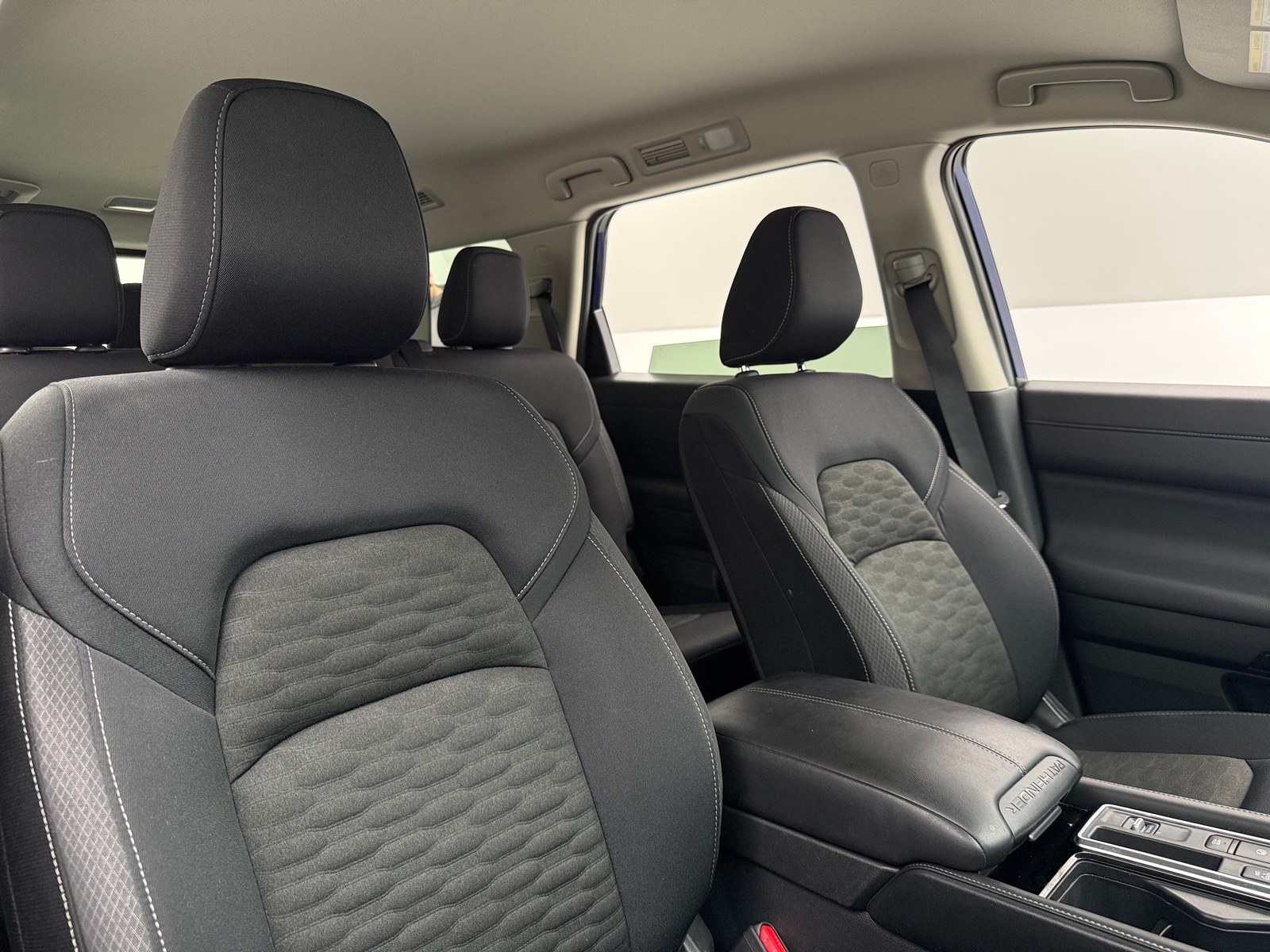 Thumbnail: 2025 Nissan Pathfinder - 2