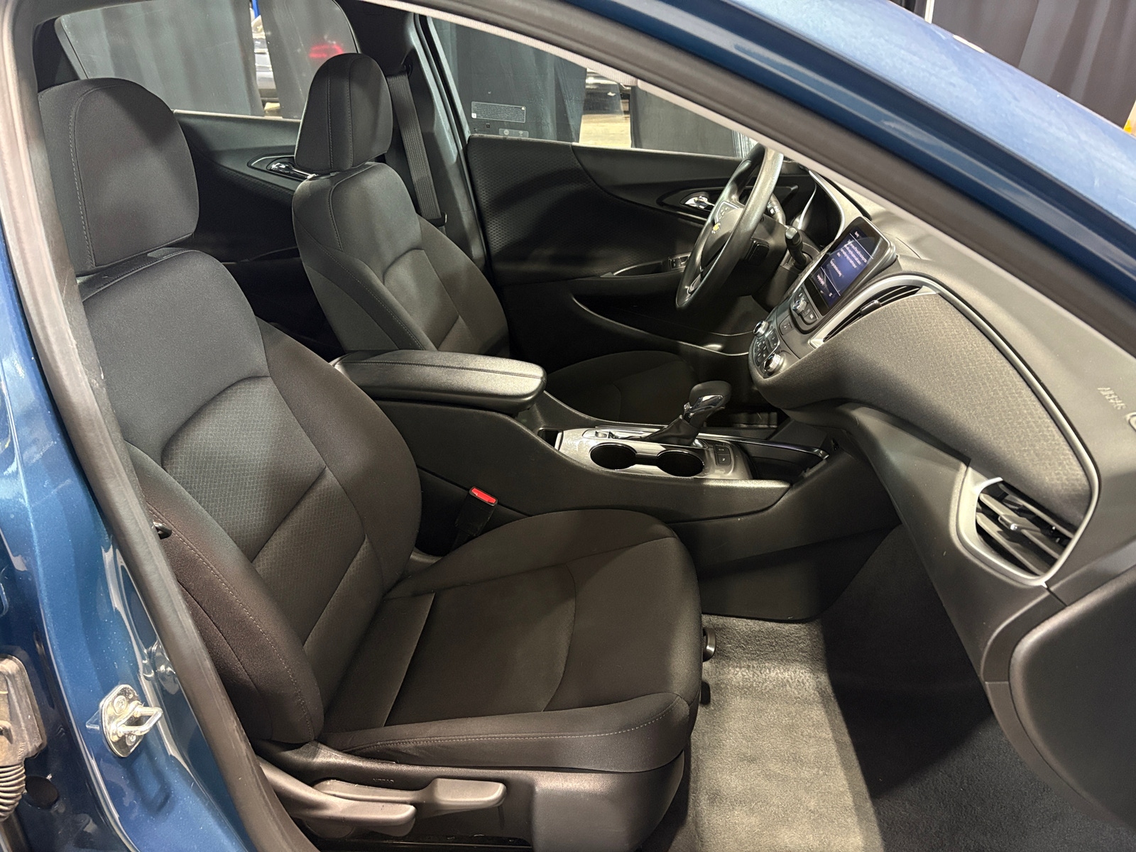 Thumbnail: 2024 Chevrolet Malibu - 2