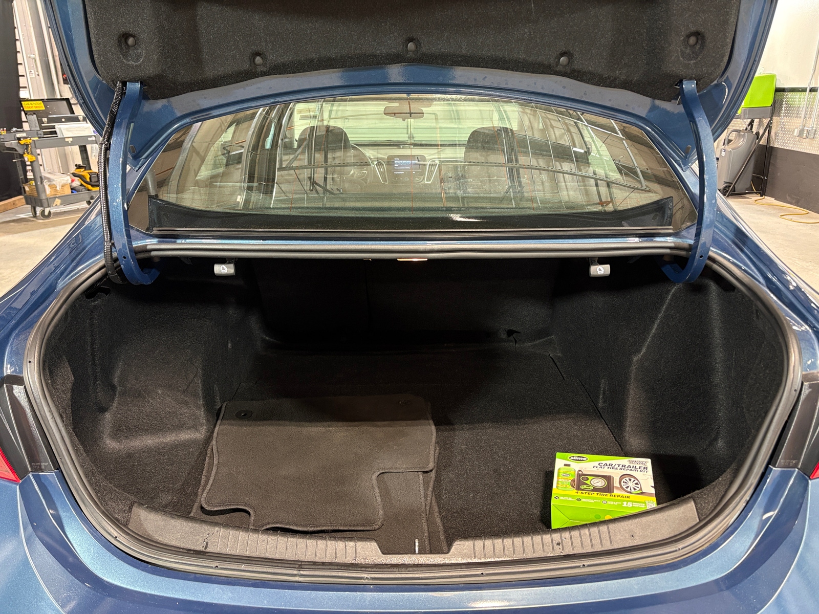 Thumbnail: 2024 Chevrolet Malibu - 7