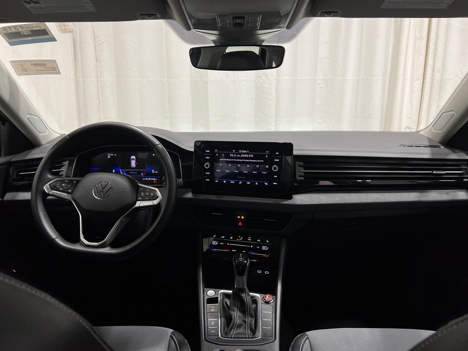 Thumbnail: 2025 Volkswagen Jetta - 2