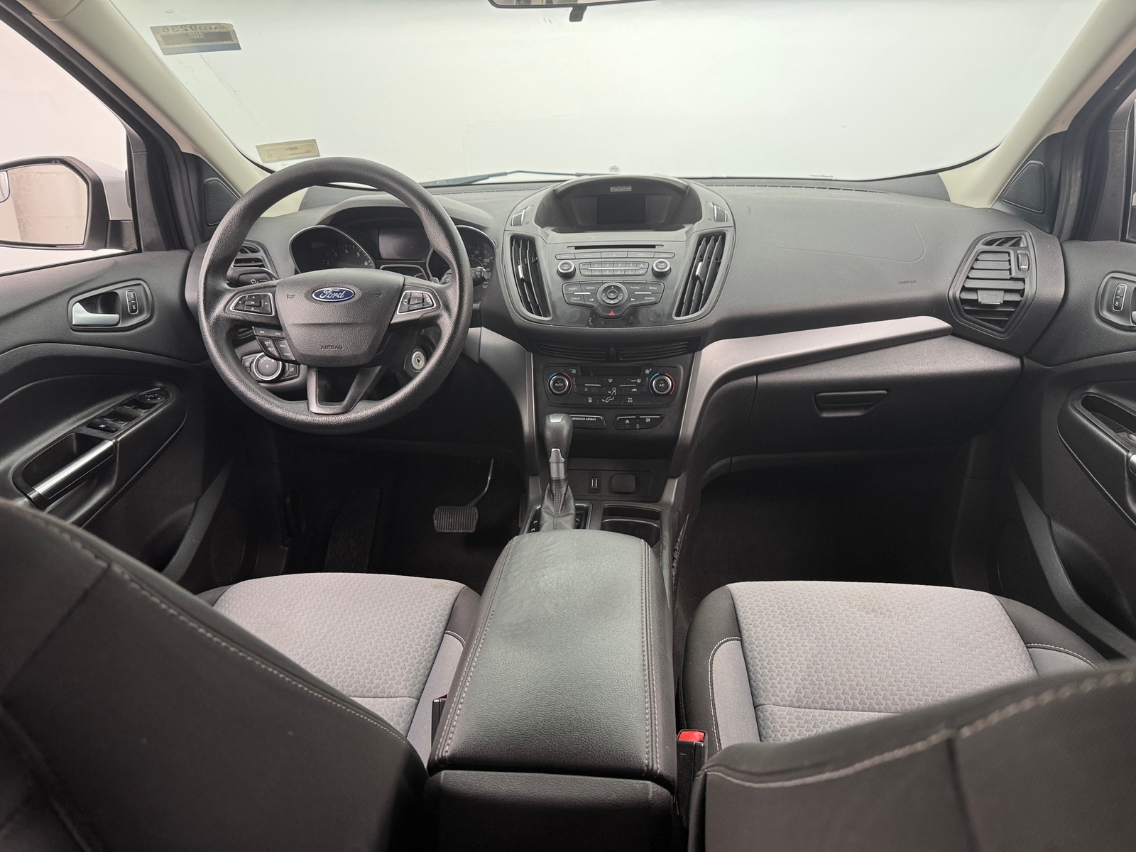 Thumbnail: 2017 Ford Escape - 3