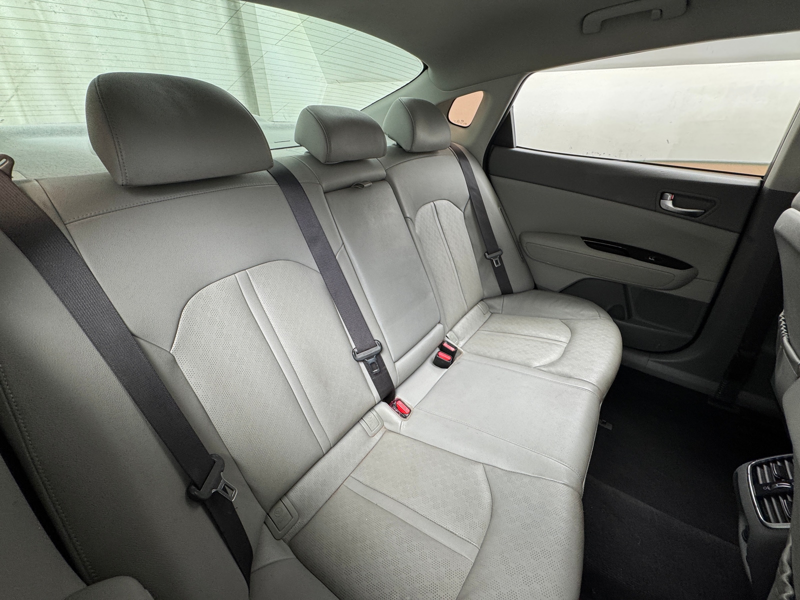 Thumbnail: 2017 Kia Optima - 5