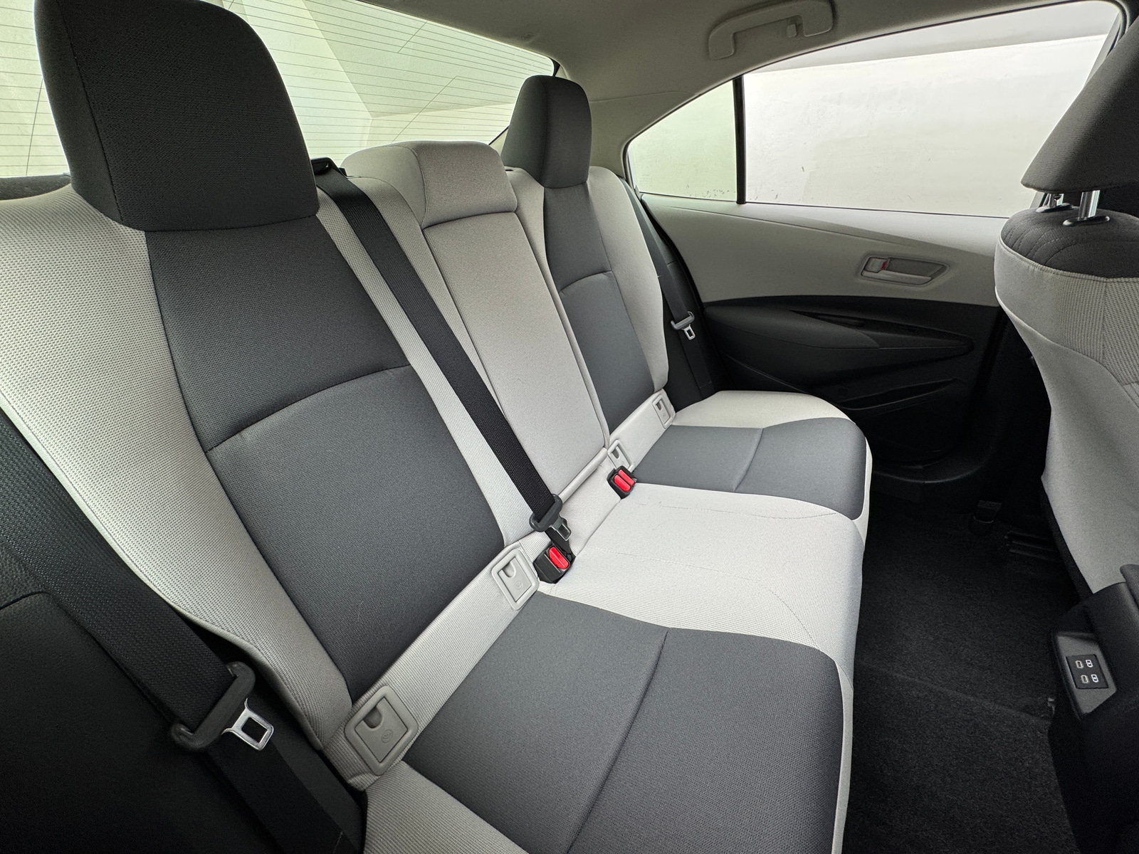 Thumbnail: 2024 Toyota Corolla - 6